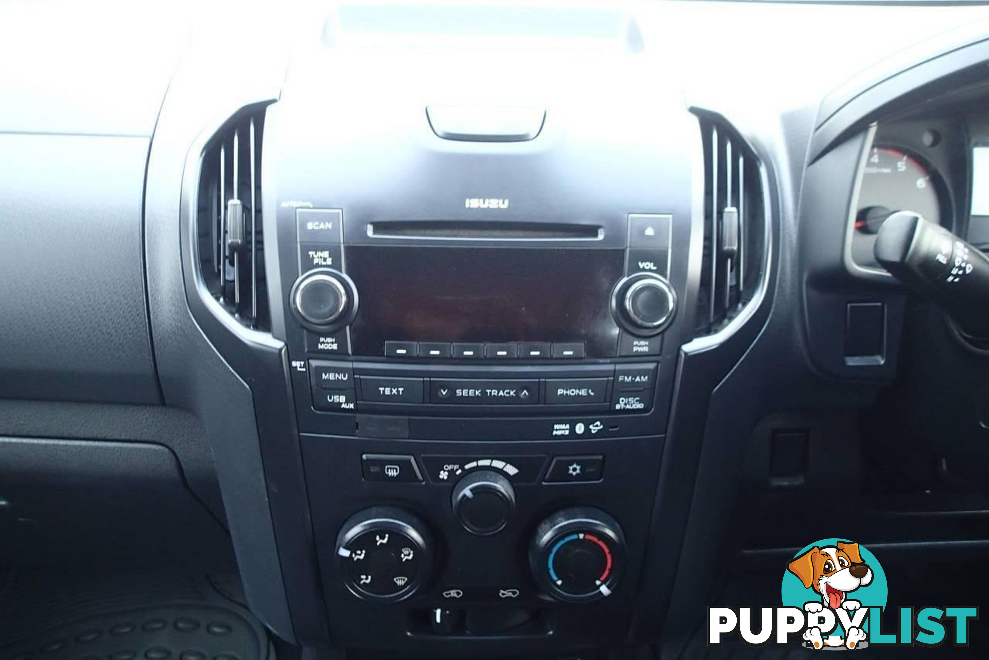 2015 ISUZU D-MAX SX HI-RIDE (4X2) TF MY15 UTE TRAY, 4 DOORS, 5 SEATS