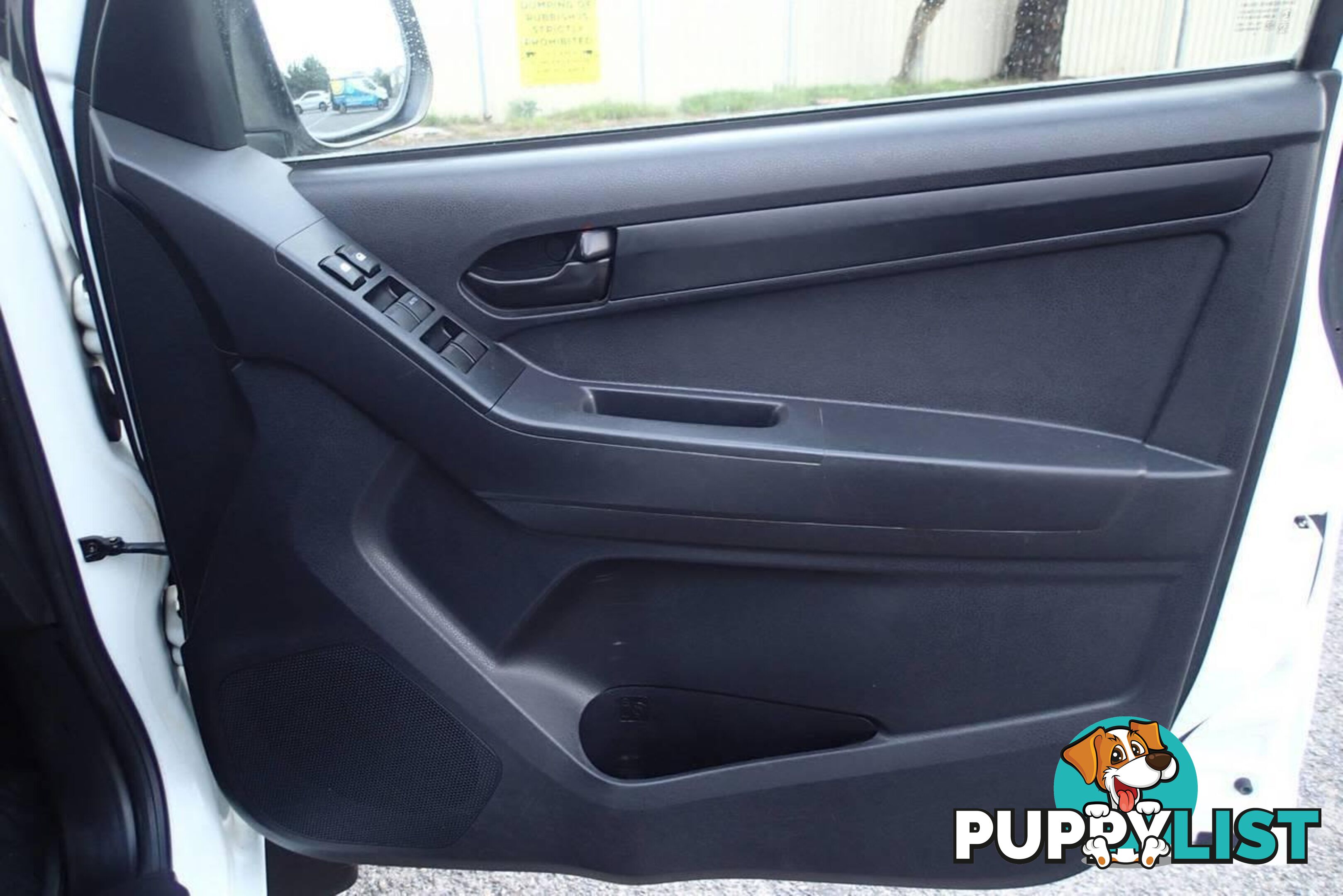 2015 ISUZU D-MAX SX HI-RIDE (4X2) TF MY15 UTE TRAY, 4 DOORS, 5 SEATS