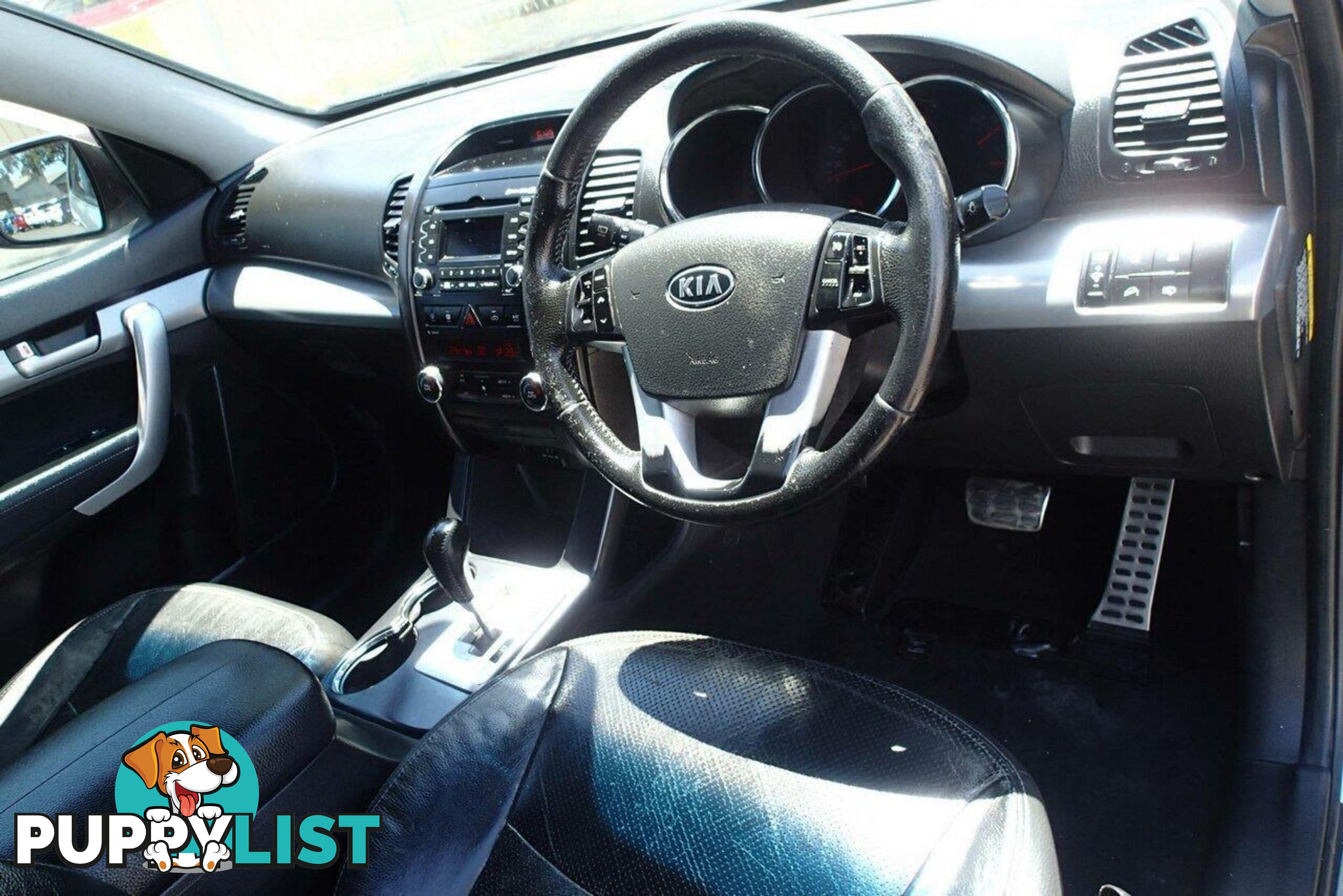 2010 KIA SORENTO PLATINUM (4X4) XM SUV, 4 DOORS, 7 SEATS