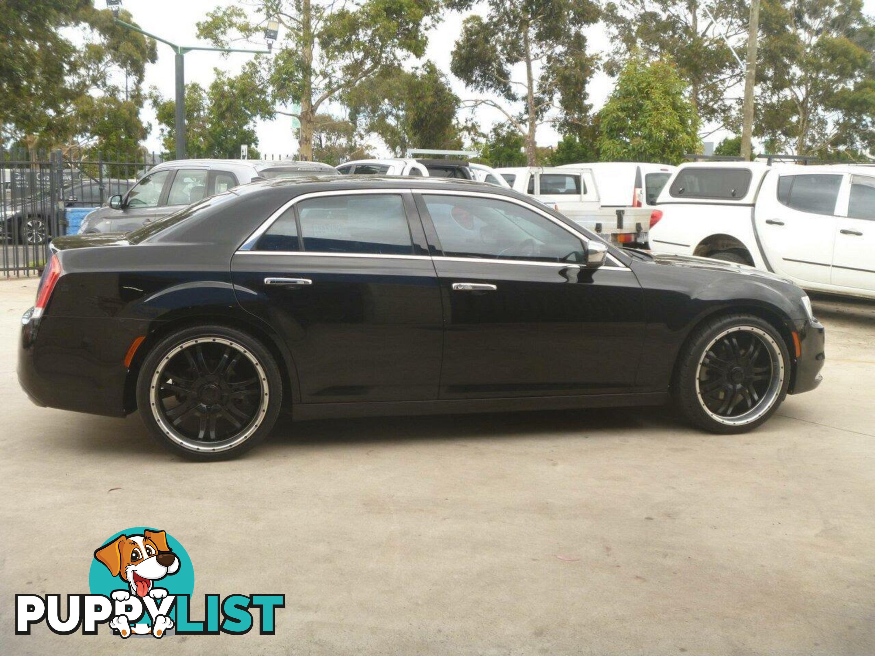 2015 CHRYSLER 300 C MY15 SEDAN, 4 DOORS, 5 SEATS