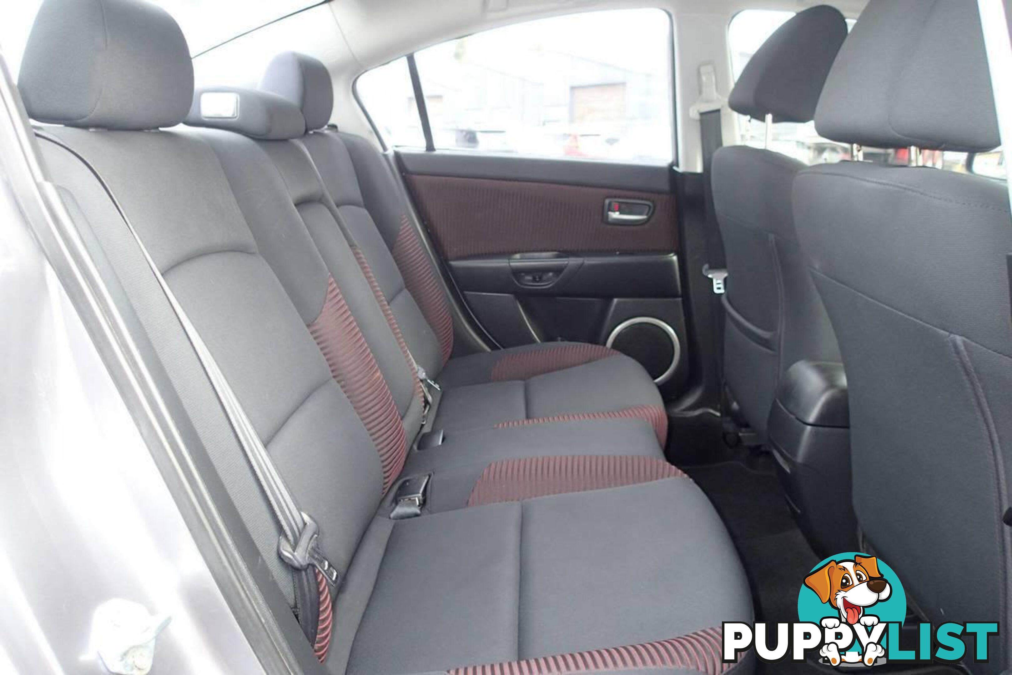 2004 MAZDA 3 SP23 BK SEDAN, 4 DOORS, 5 SEATS