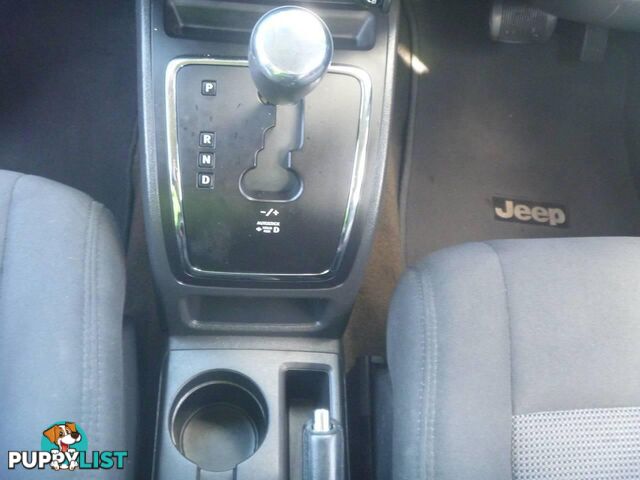2014 JEEP COMPASS BLACKHAWK MK MY15 SUV, 4 DOORS, 5 SEATS