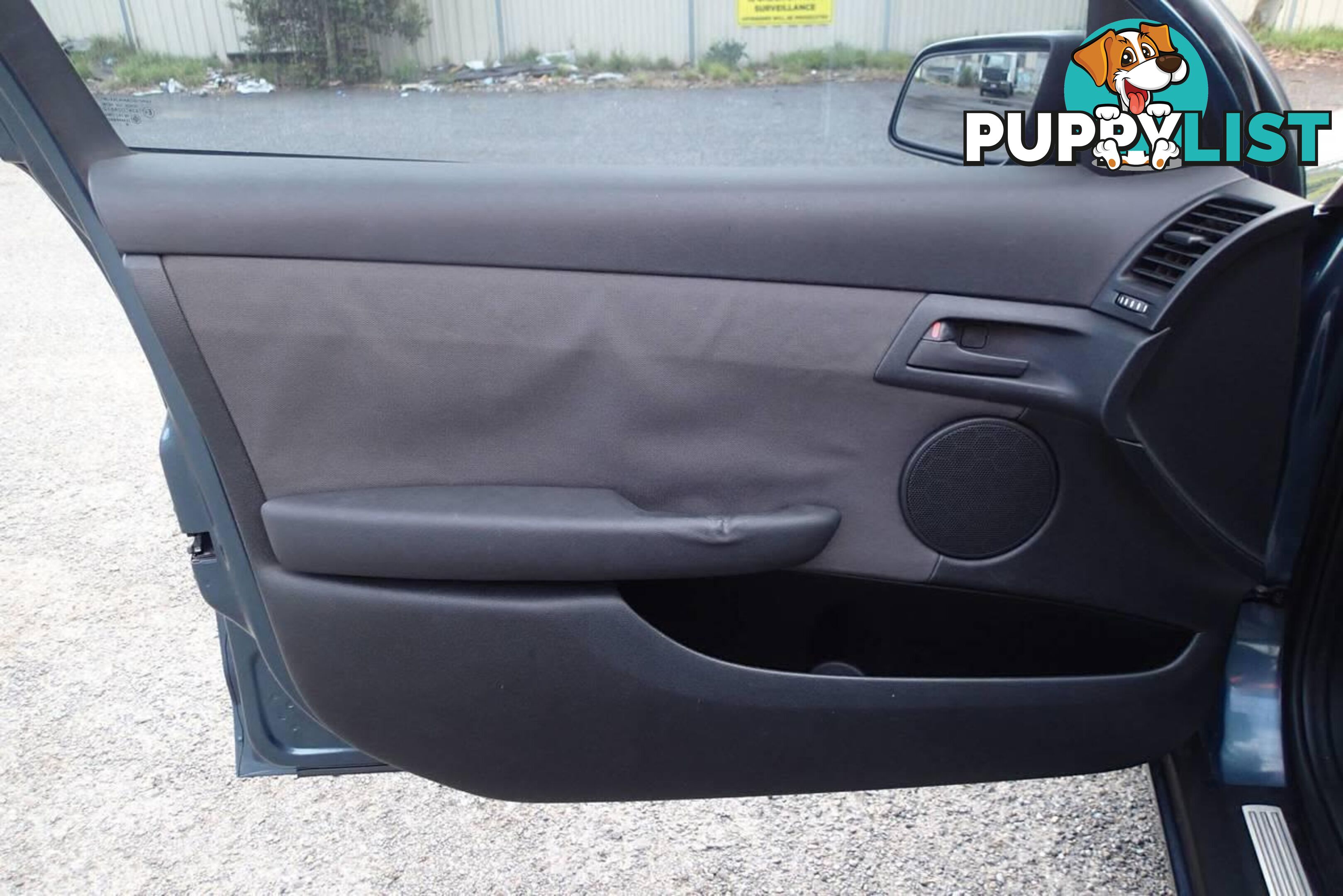 2009 HOLDEN COMMODORE OMEGA VE MY10 SEDAN, 4 DOORS, 5 SEATS