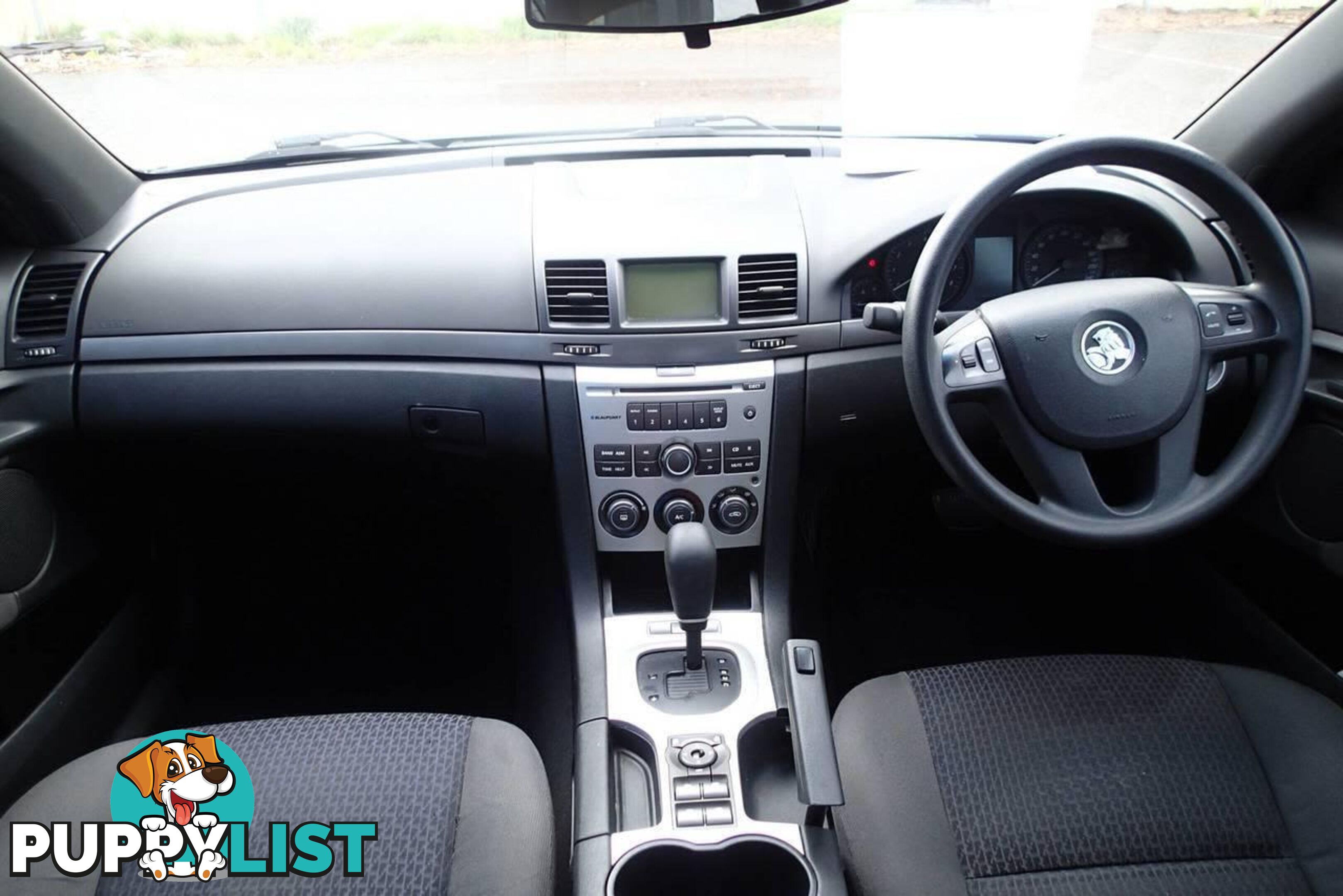 2009 HOLDEN COMMODORE OMEGA VE MY10 SEDAN, 4 DOORS, 5 SEATS