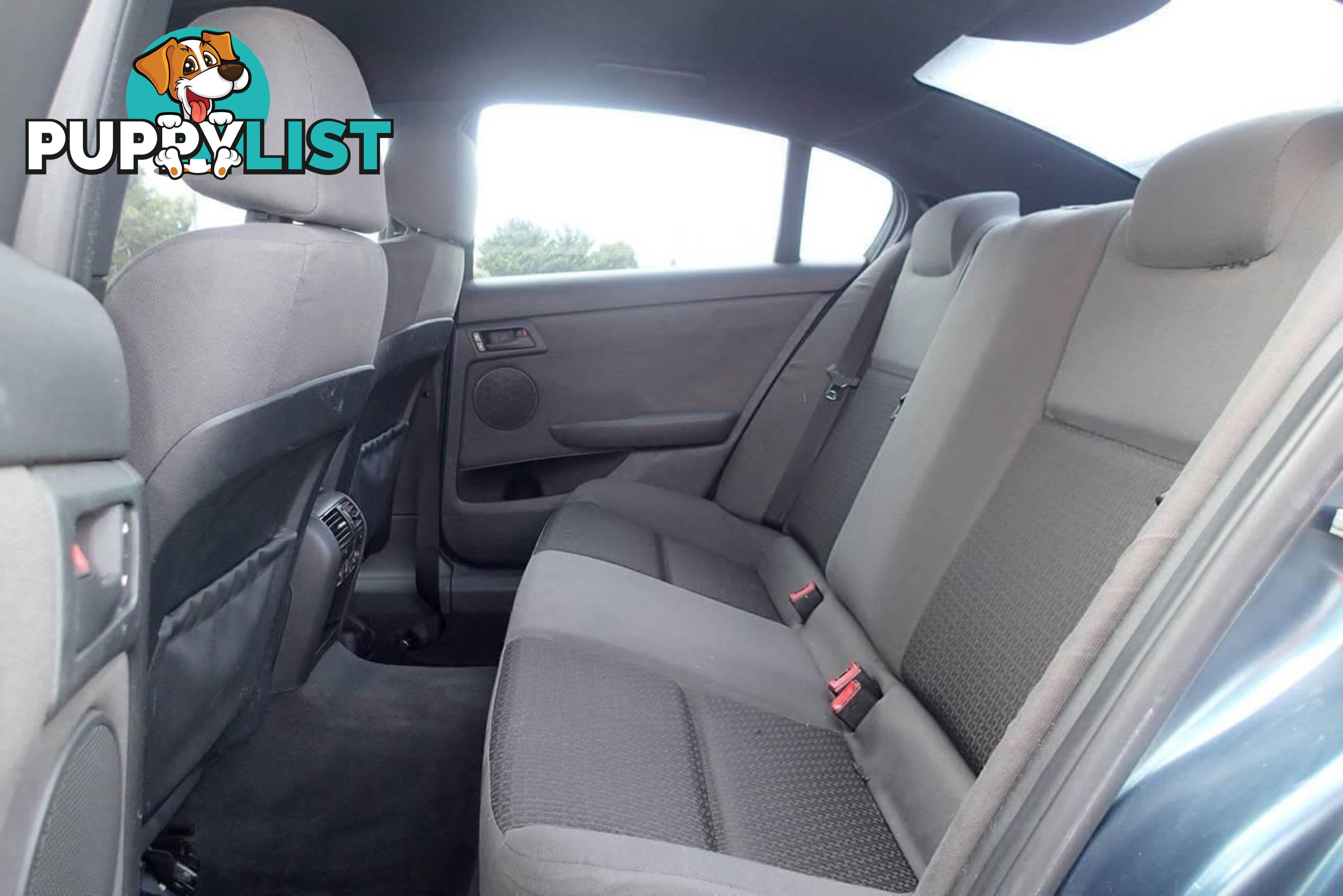 2009 HOLDEN COMMODORE OMEGA VE MY10 SEDAN, 4 DOORS, 5 SEATS