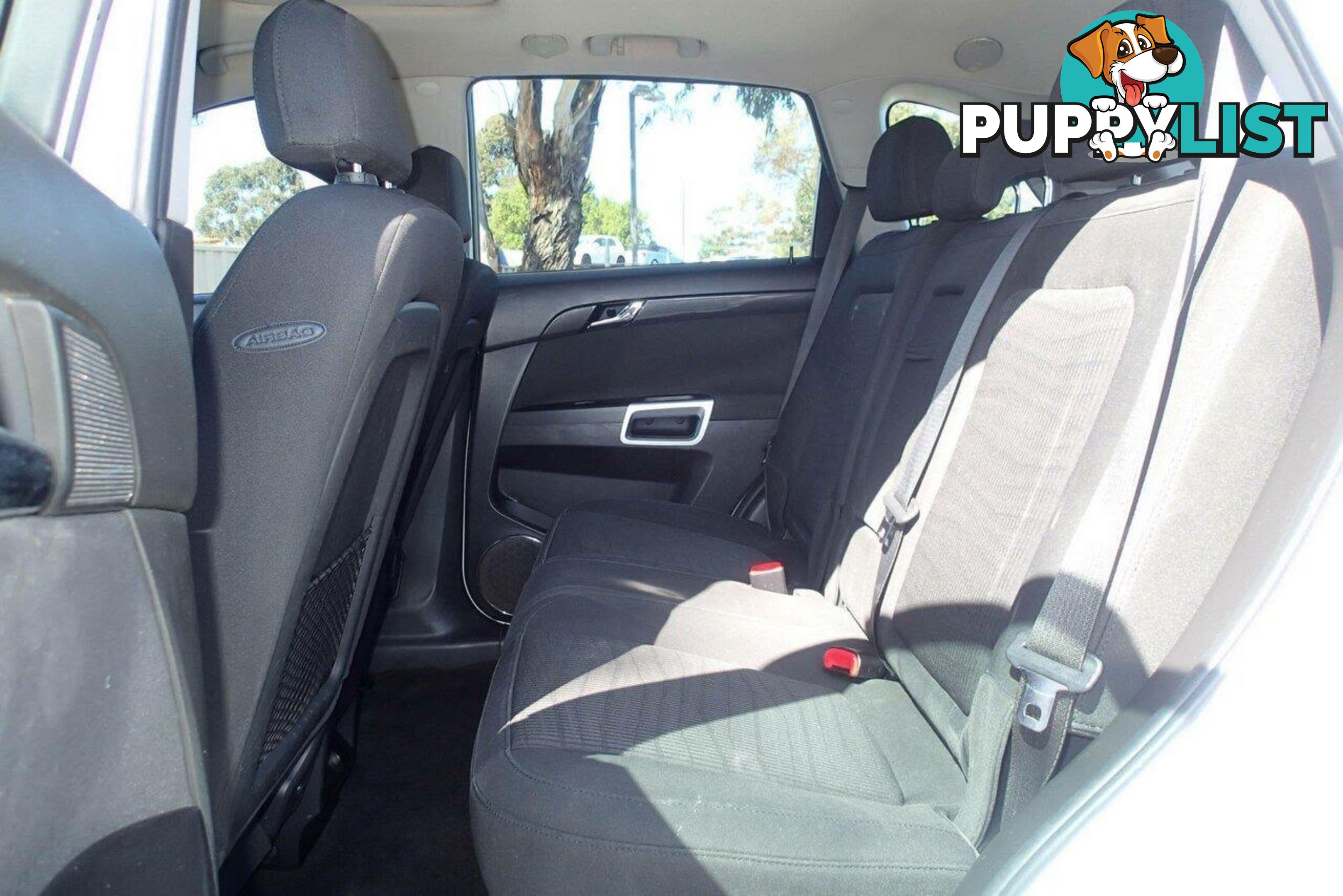 2012 HOLDEN CAPTIVA 5 (FWD) CG SERIES II SUV, 4 DOORS, 5 SEATS