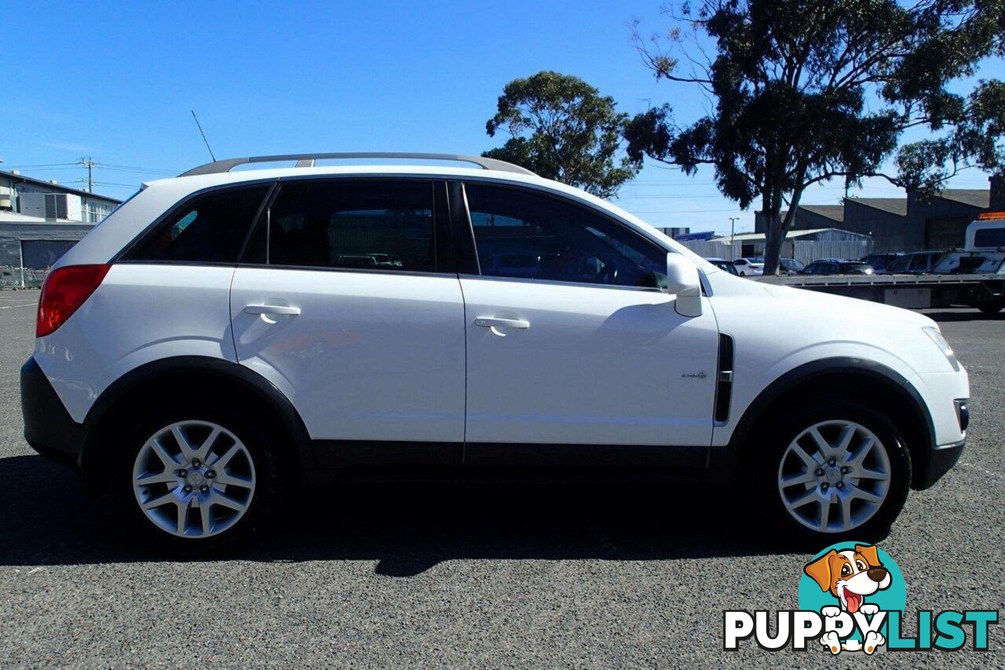 2012 HOLDEN CAPTIVA 5 (FWD) CG SERIES II SUV, 4 DOORS, 5 SEATS