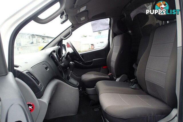 2012 HYUNDAI ILOAD  TQ MY11 COMMERCIAL, 4 DOORS, 3 SEATS