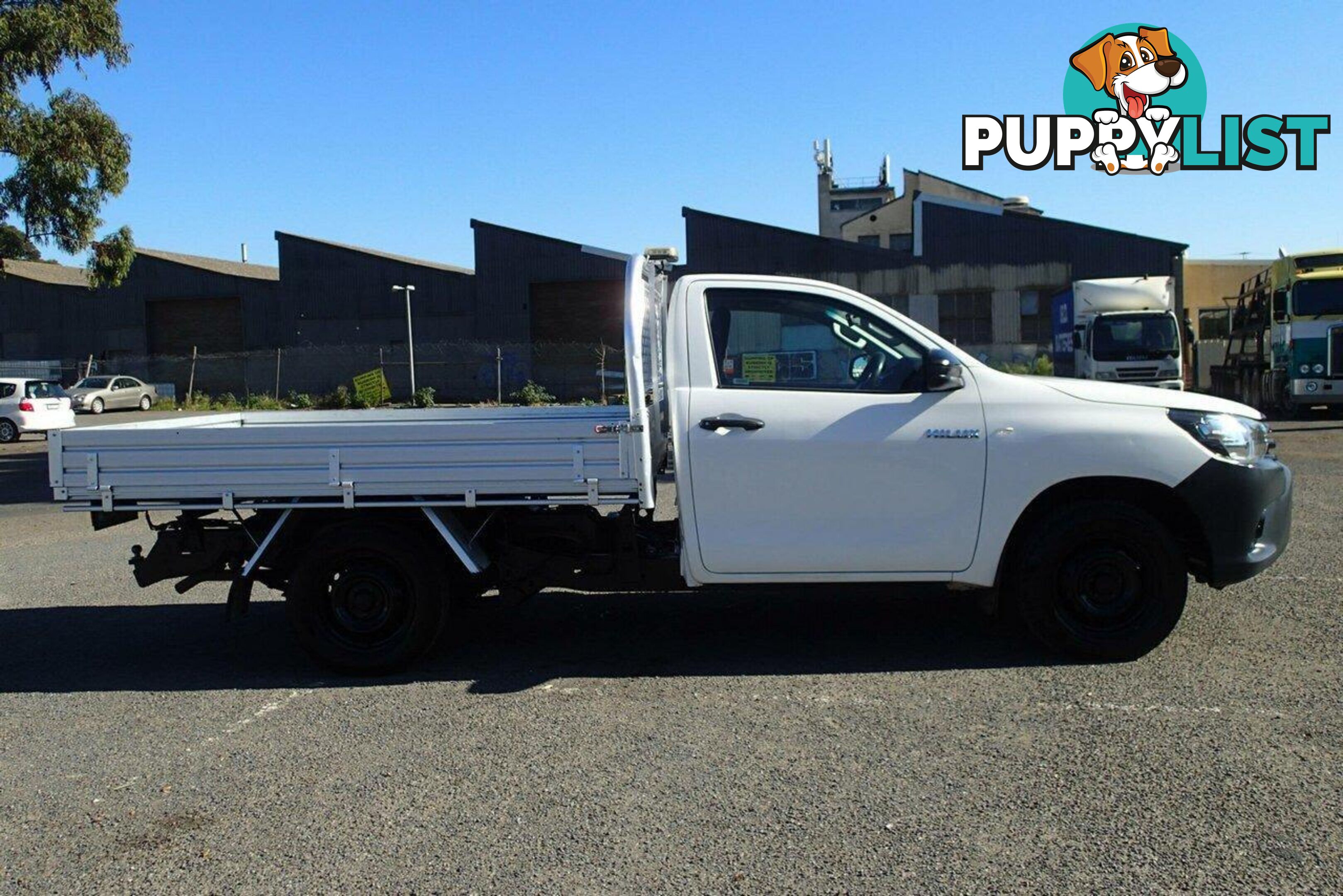 2016 TOYOTA HILUX WORKMATE TGN121R UTE TRAY, 2 DOORS, 2 SEATS