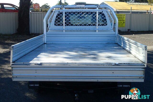 2016 TOYOTA HILUX WORKMATE TGN121R UTE TRAY, 2 DOORS, 2 SEATS