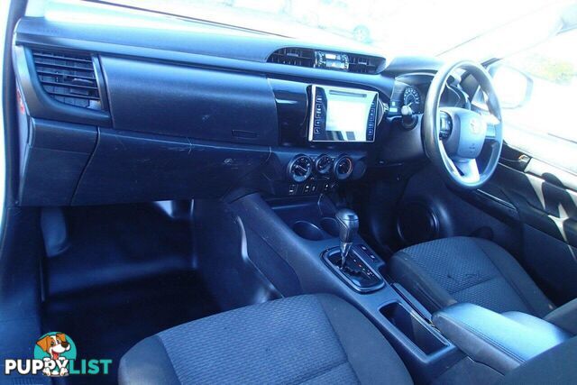 2016 TOYOTA HILUX WORKMATE TGN121R UTE TRAY, 2 DOORS, 2 SEATS