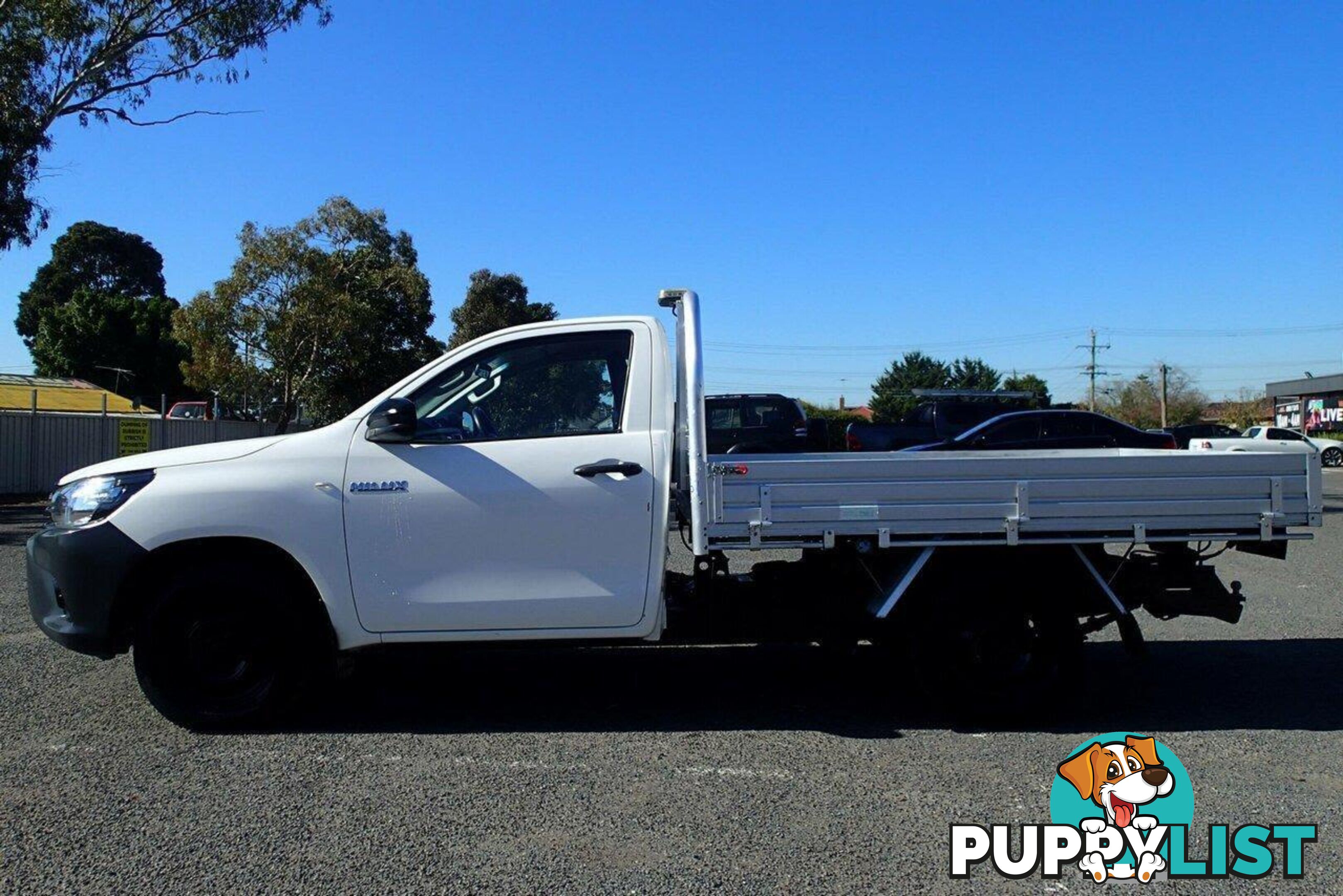 2016 TOYOTA HILUX WORKMATE TGN121R UTE TRAY, 2 DOORS, 2 SEATS