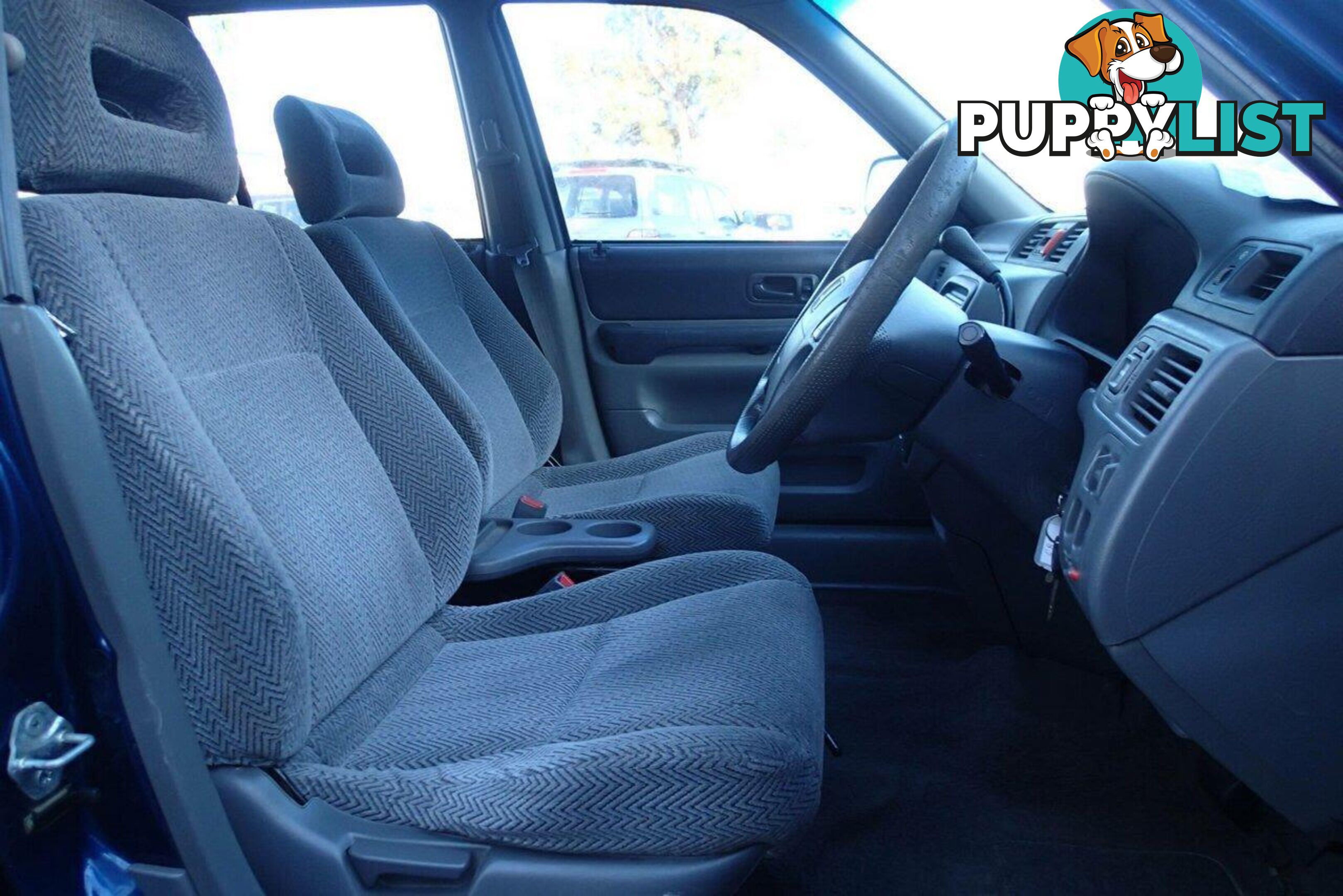 1997 HONDA CR-V (4X4)  SUV, 4 DOORS, 5 SEATS