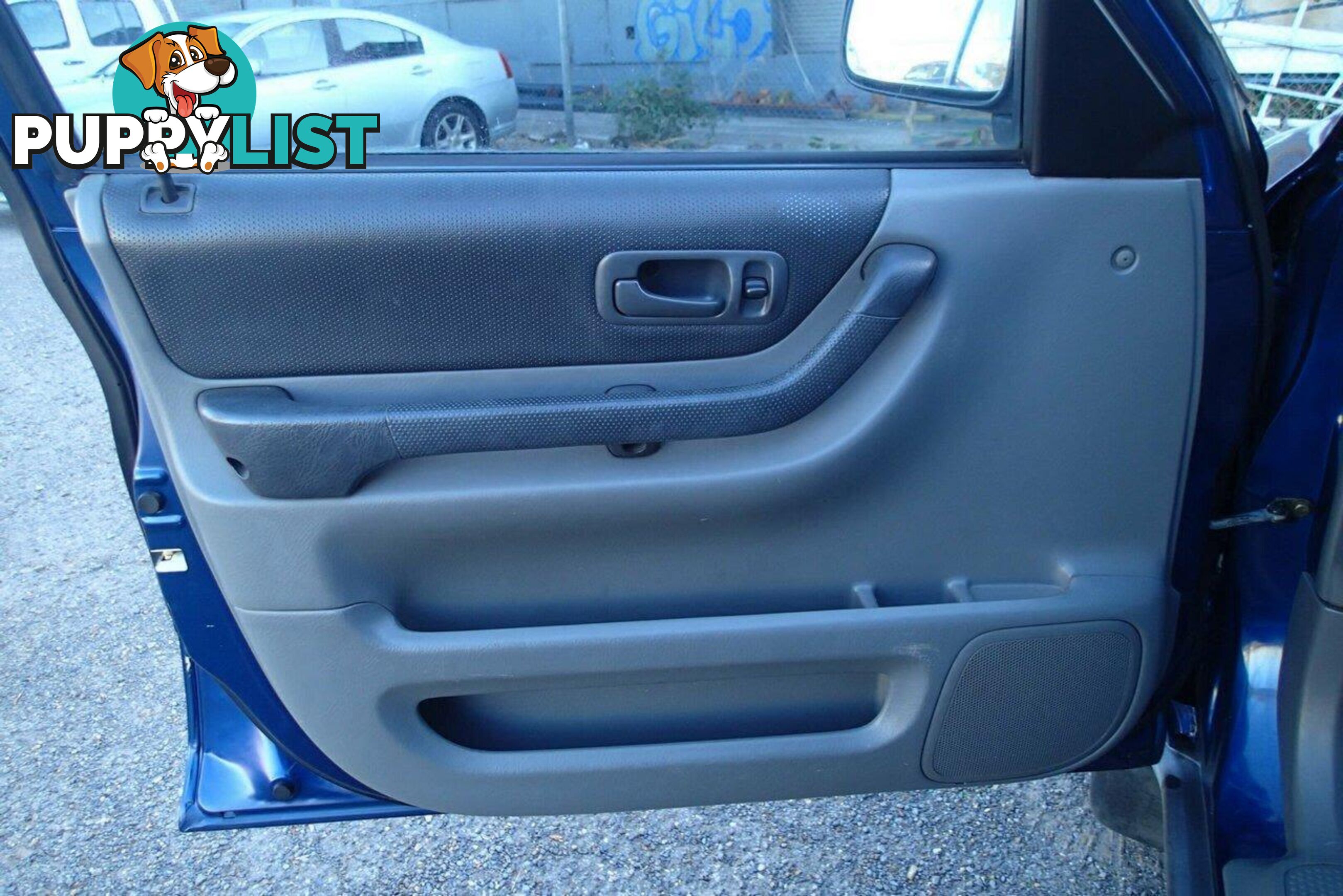 1997 HONDA CR-V (4X4)  SUV, 4 DOORS, 5 SEATS