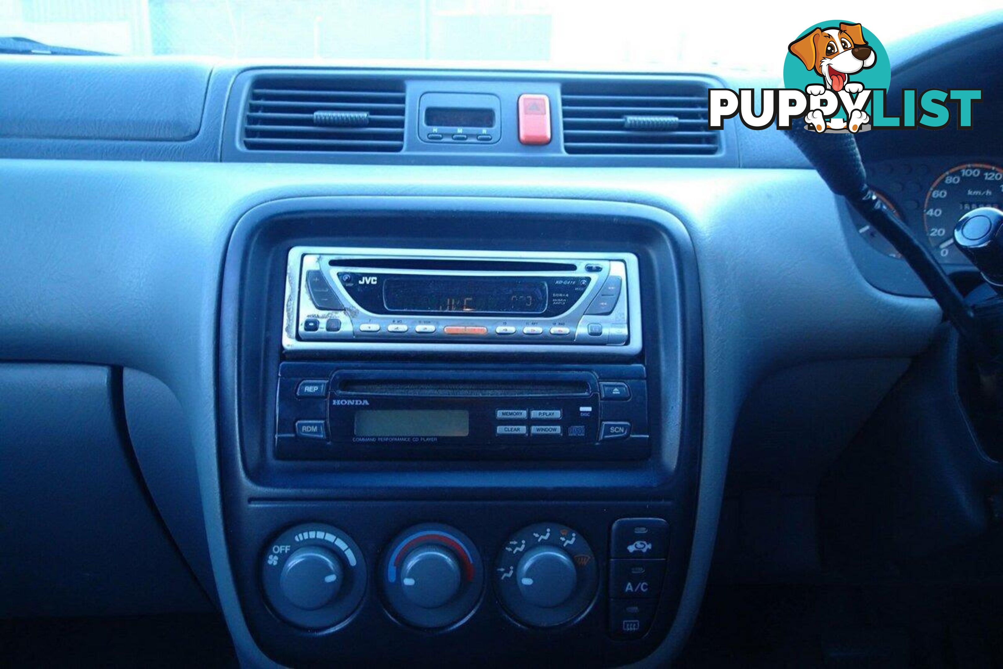 1997 HONDA CR-V (4X4)  SUV, 4 DOORS, 5 SEATS