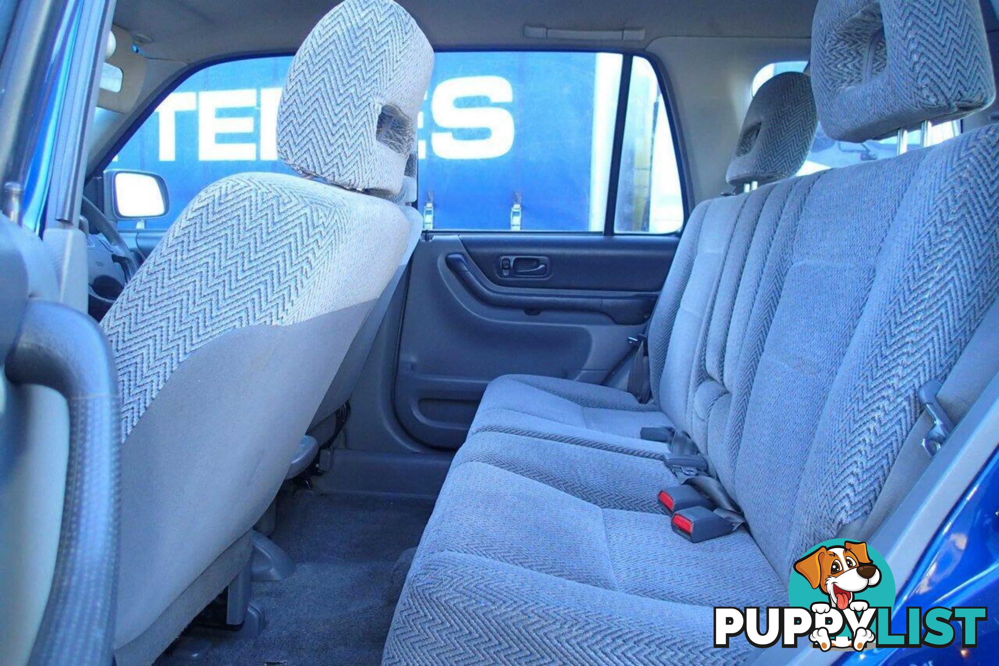 1997 HONDA CR-V (4X4)  SUV, 4 DOORS, 5 SEATS