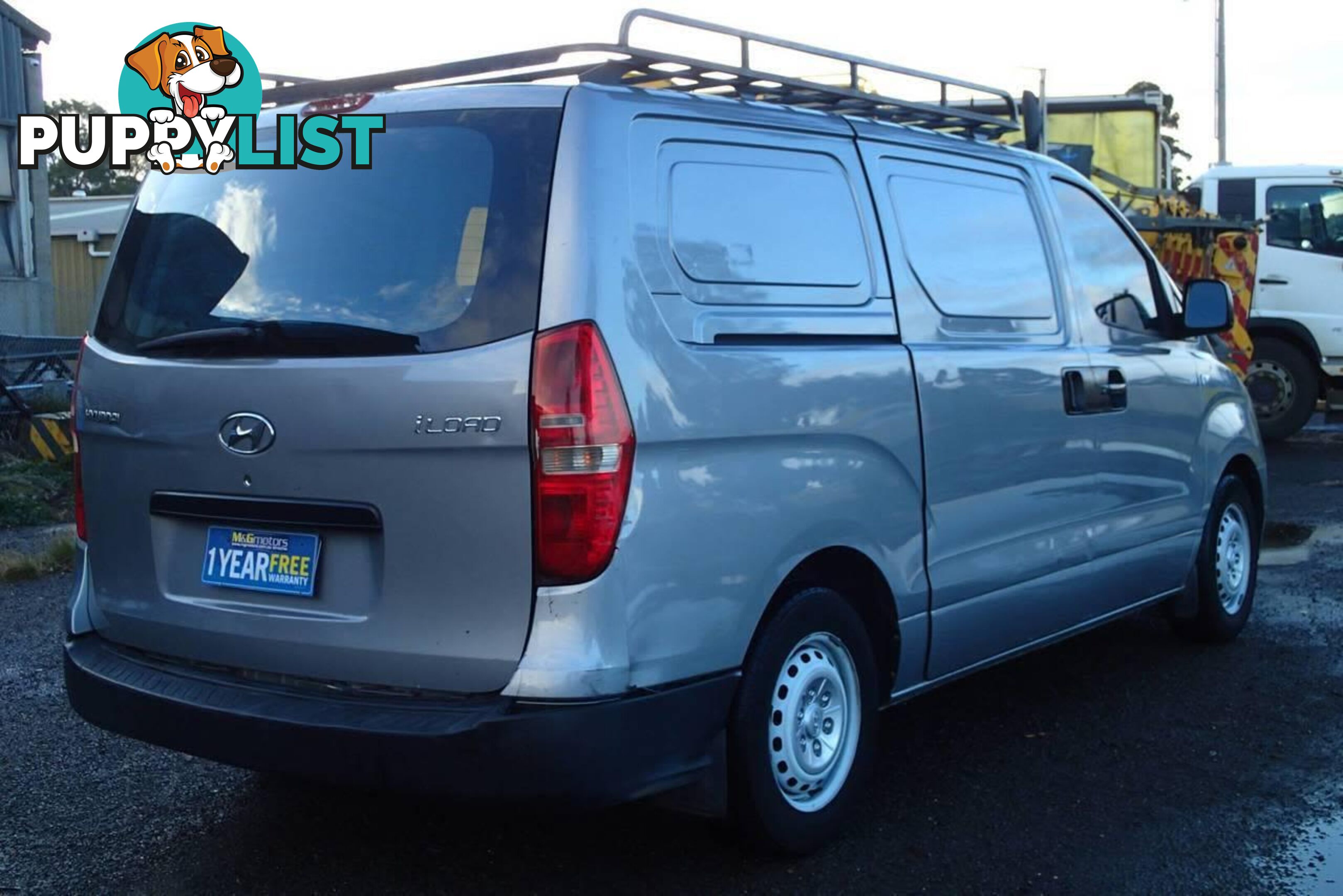 2011 HYUNDAI ILOAD  TQ MY11 COMMERCIAL, 4 DOORS, 3 SEATS