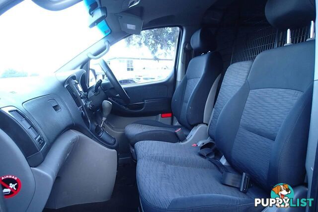 2011 HYUNDAI ILOAD  TQ MY11 COMMERCIAL, 4 DOORS, 3 SEATS