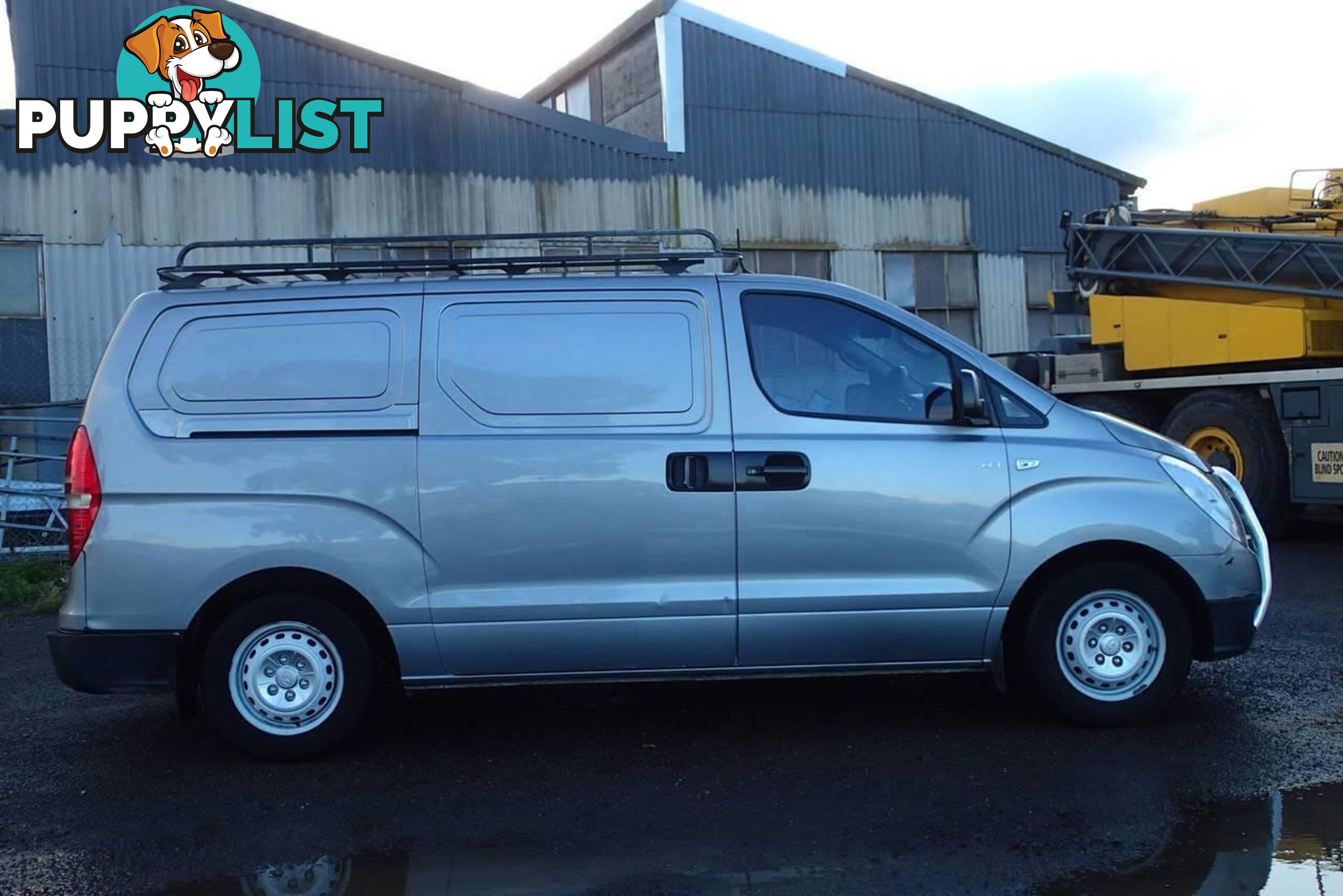 2011 HYUNDAI ILOAD  TQ MY11 COMMERCIAL, 4 DOORS, 3 SEATS