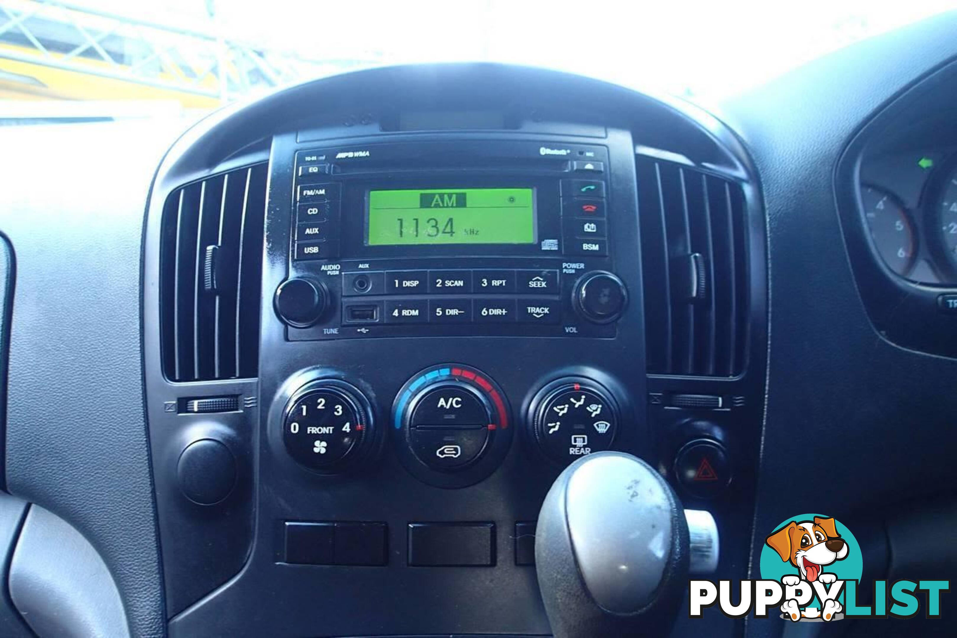 2011 HYUNDAI ILOAD  TQ MY11 COMMERCIAL, 4 DOORS, 3 SEATS