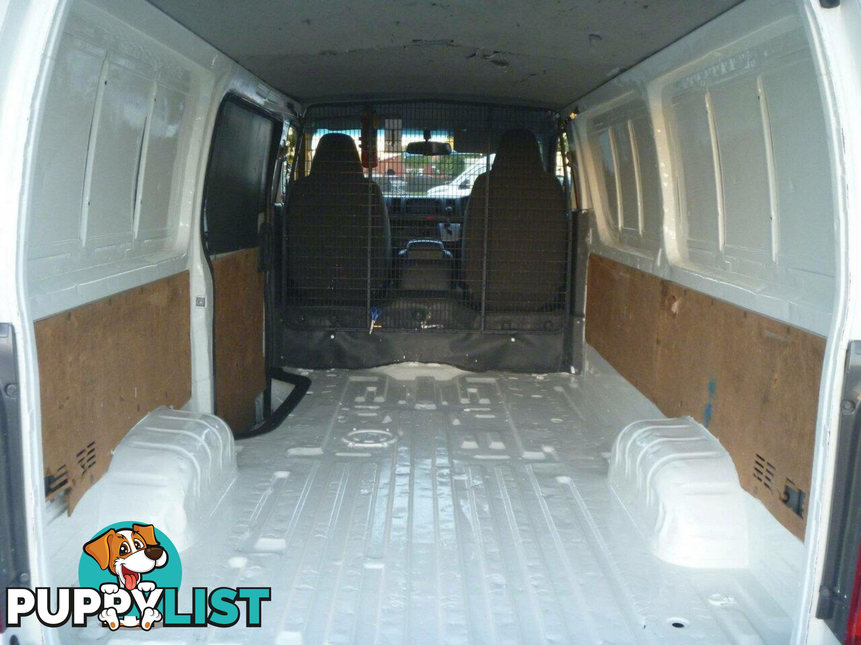 2018 TOYOTA HIACE LWB TRH201R MY16 COMMERCIAL, 4 DOORS, 2 SEATS