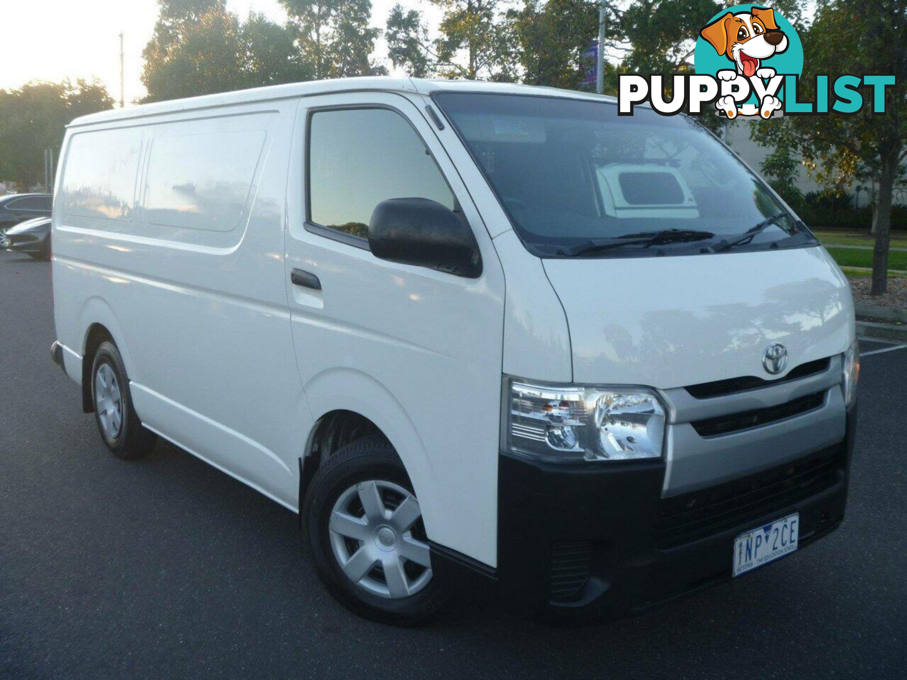 2018 TOYOTA HIACE LWB TRH201R MY16 COMMERCIAL, 4 DOORS, 2 SEATS