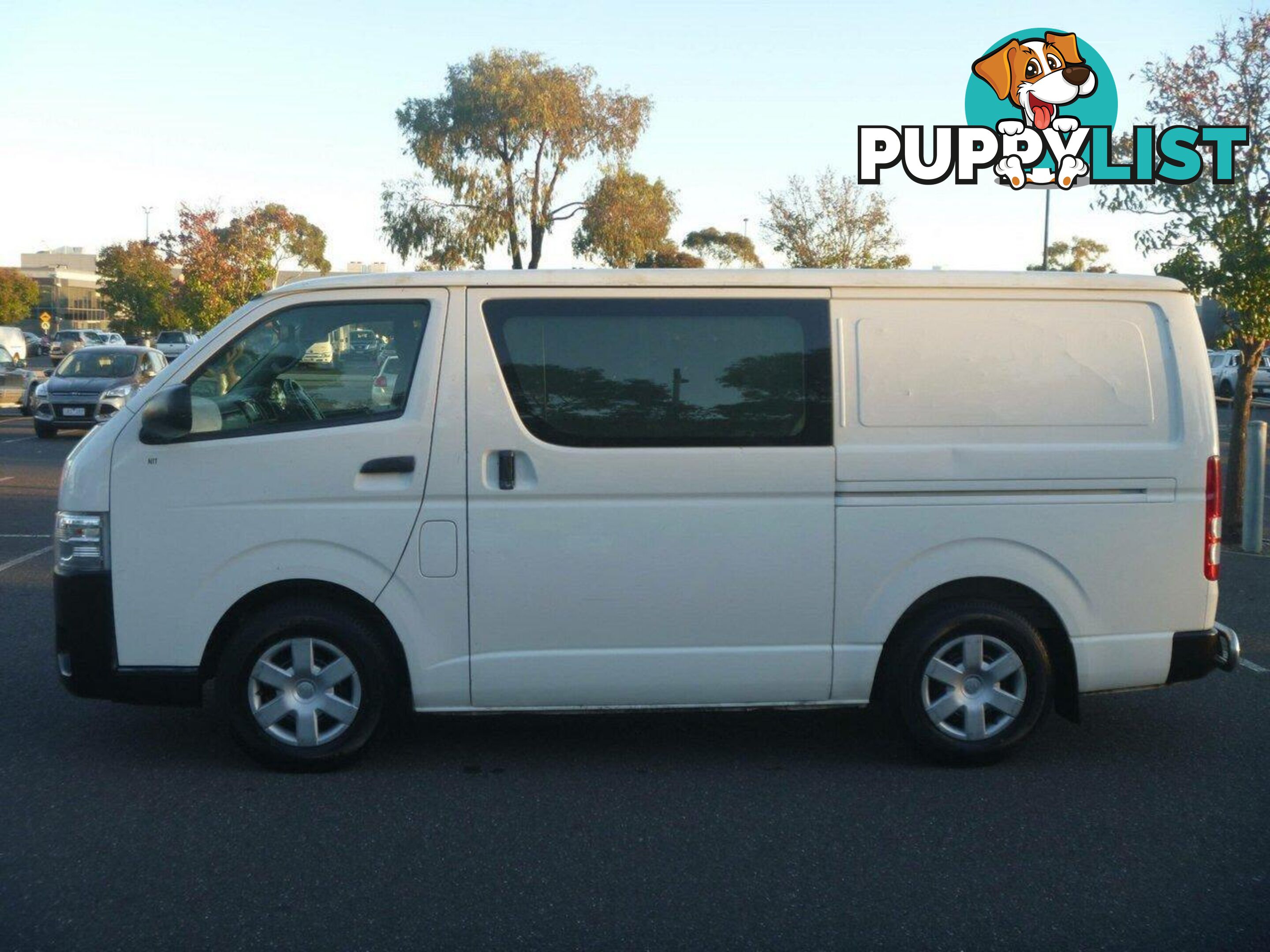 2018 TOYOTA HIACE LWB TRH201R MY16 COMMERCIAL, 4 DOORS, 2 SEATS