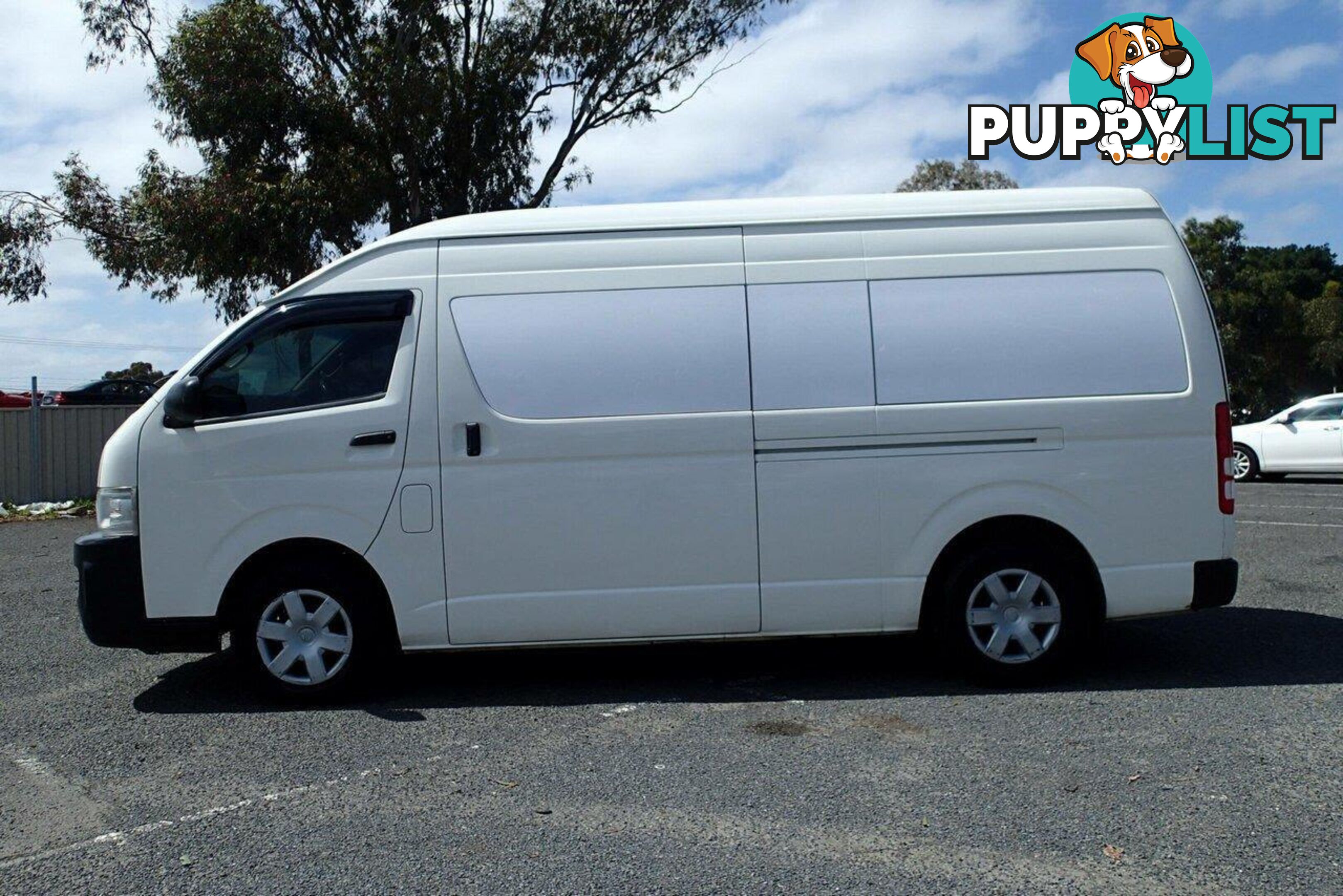 2006 TOYOTA HIACE SLWB TRH221R COMMERCIAL, 4 DOORS, 3 SEATS