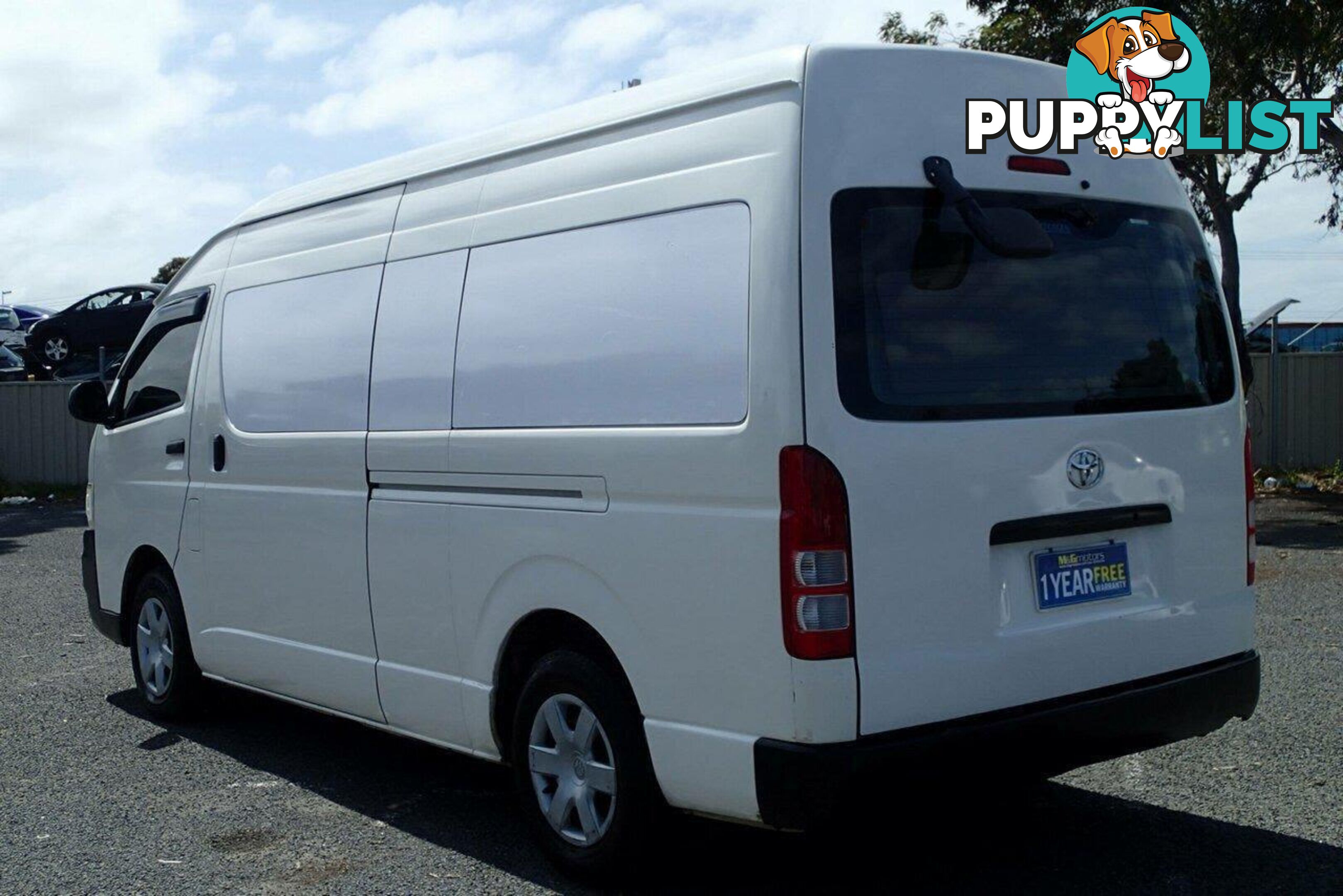 2006 TOYOTA HIACE SLWB TRH221R COMMERCIAL, 4 DOORS, 3 SEATS