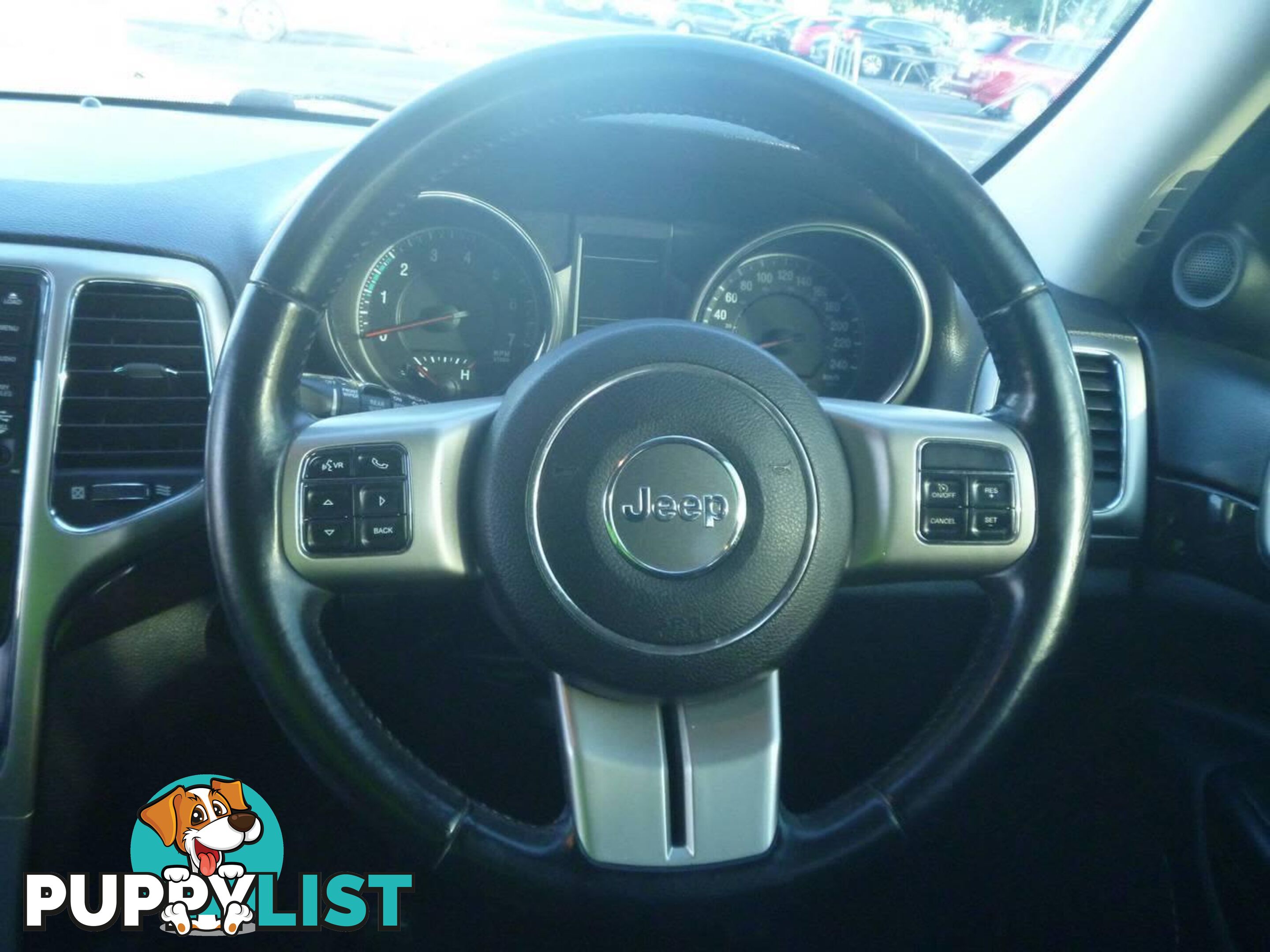 2011 JEEP GRAND CHEROKEE LAREDO (4X4) WK SUV, 4 DOORS, 5 SEATS