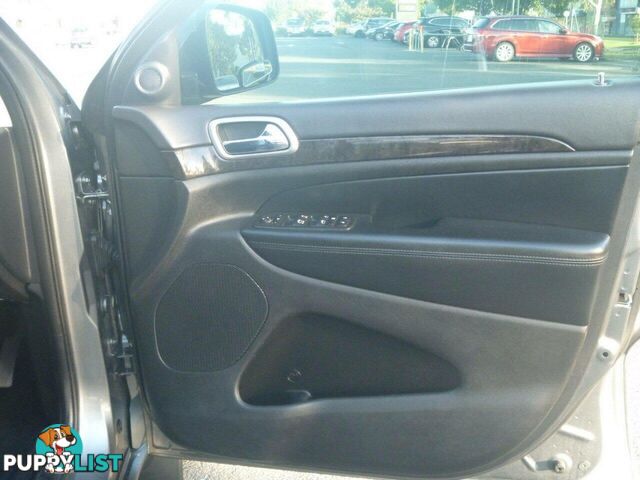 2011 JEEP GRAND CHEROKEE LAREDO (4X4) WK SUV, 4 DOORS, 5 SEATS