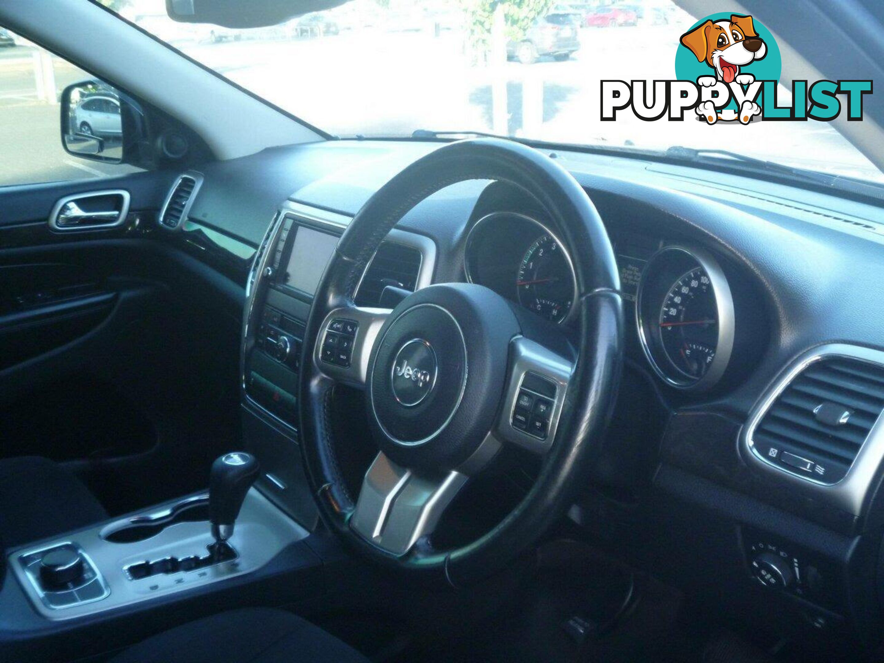 2011 JEEP GRAND CHEROKEE LAREDO (4X4) WK SUV, 4 DOORS, 5 SEATS