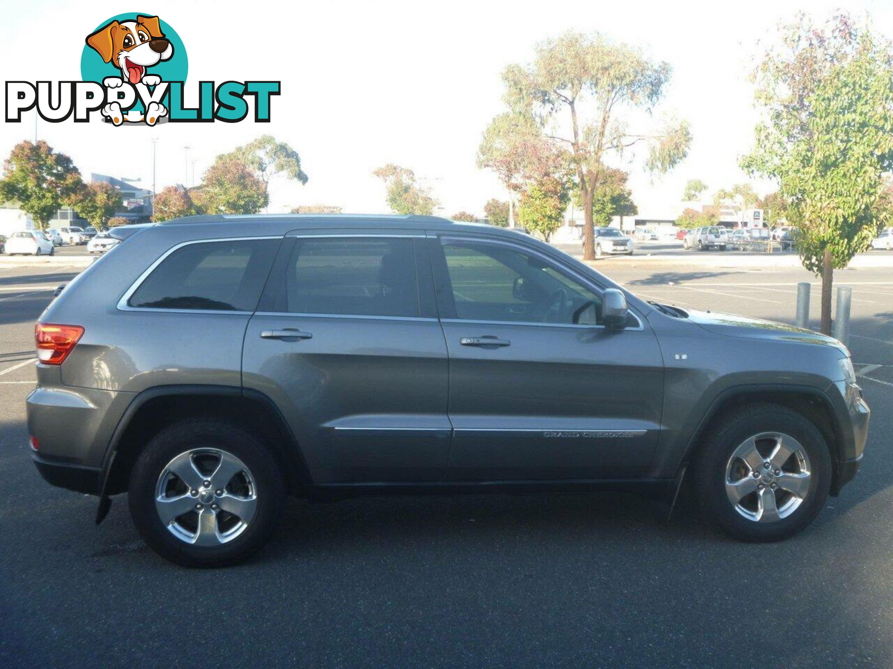 2011 JEEP GRAND CHEROKEE LAREDO (4X4) WK SUV, 4 DOORS, 5 SEATS