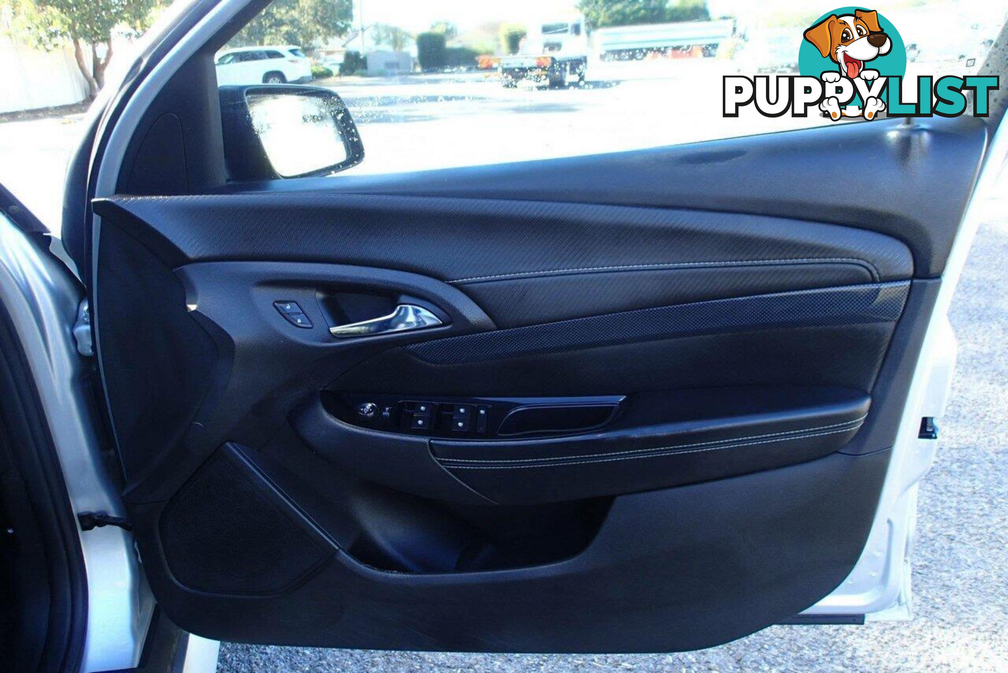 2017 HOLDEN COMMODORE SV6 VF II MY17 WAGON, 4 DOORS, 5 SEATS