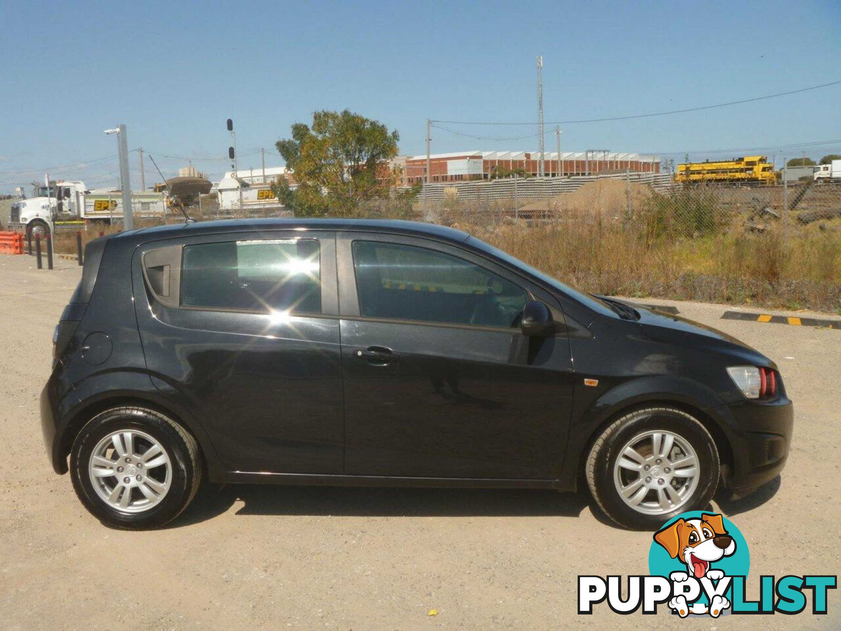 2011 HOLDEN BARINA  TM HATCH, 5 DOORS, 5 SEATS