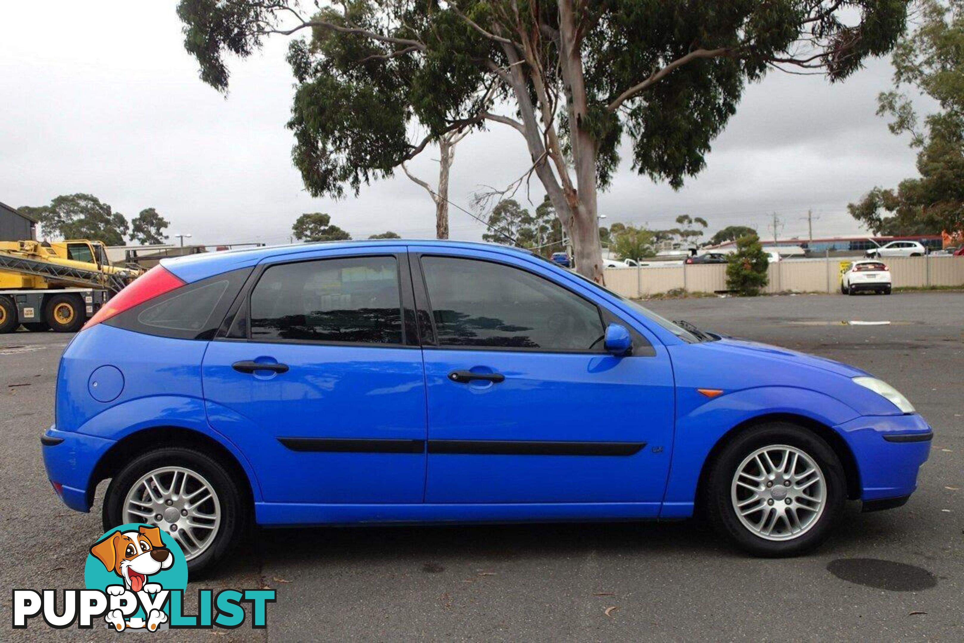 2003 FORD FOCUS LX LR HATCH, 5 DOORS, 5 SEATS