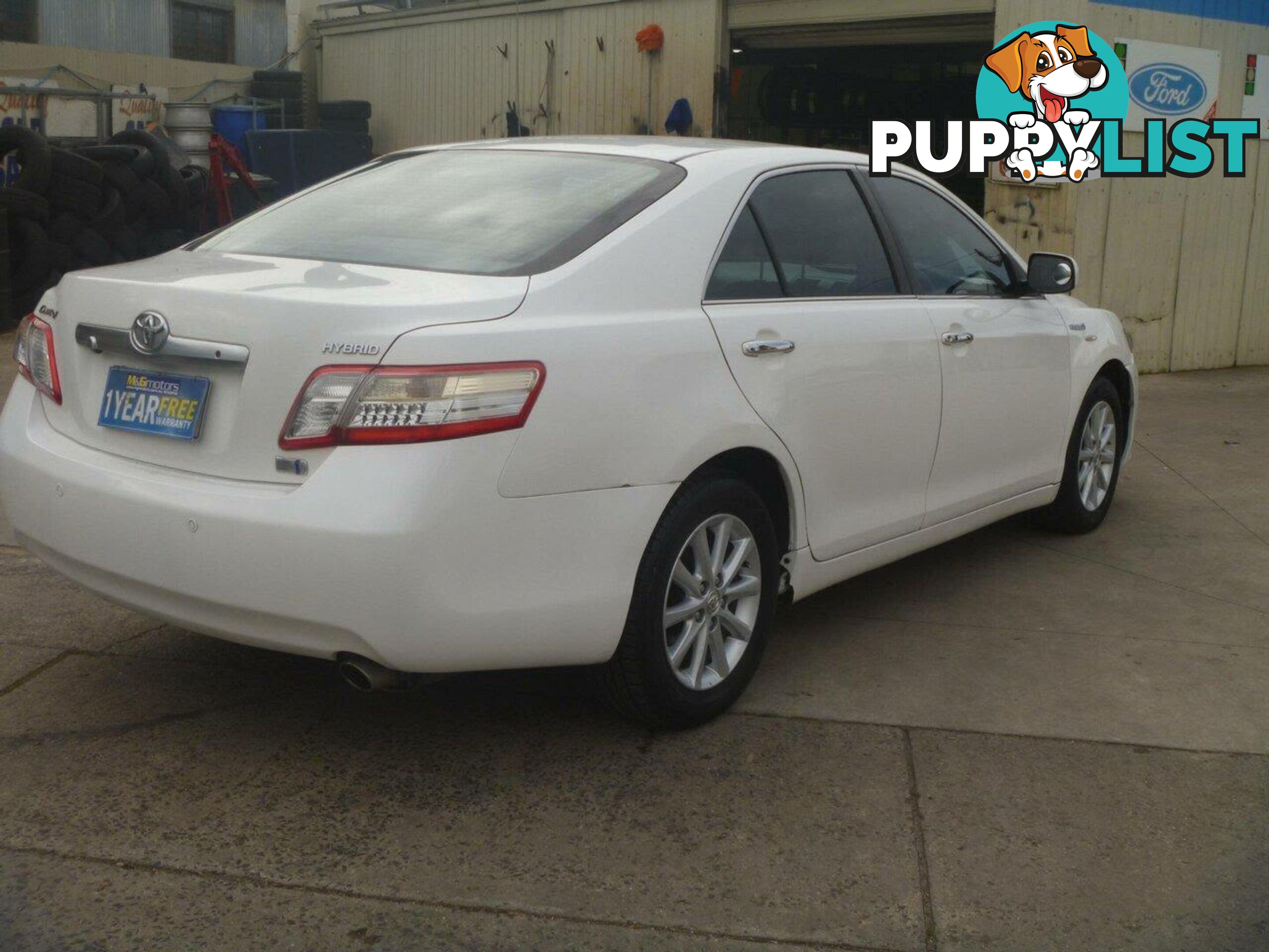 2011 TOYOTA CAMRY HYBRID AHV40R SEDAN, 4 DOORS, 5 SEATS