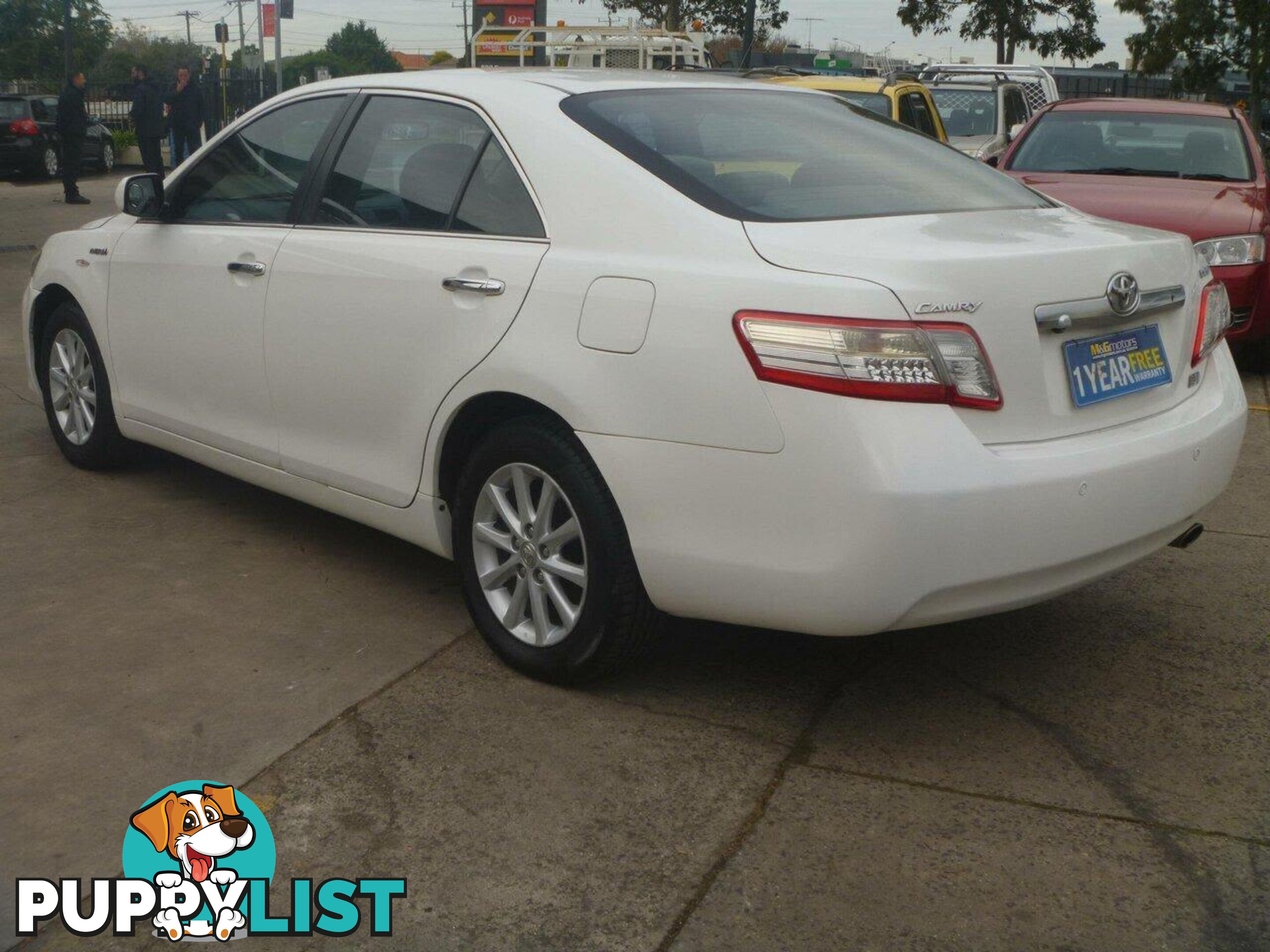 2011 TOYOTA CAMRY HYBRID AHV40R SEDAN, 4 DOORS, 5 SEATS