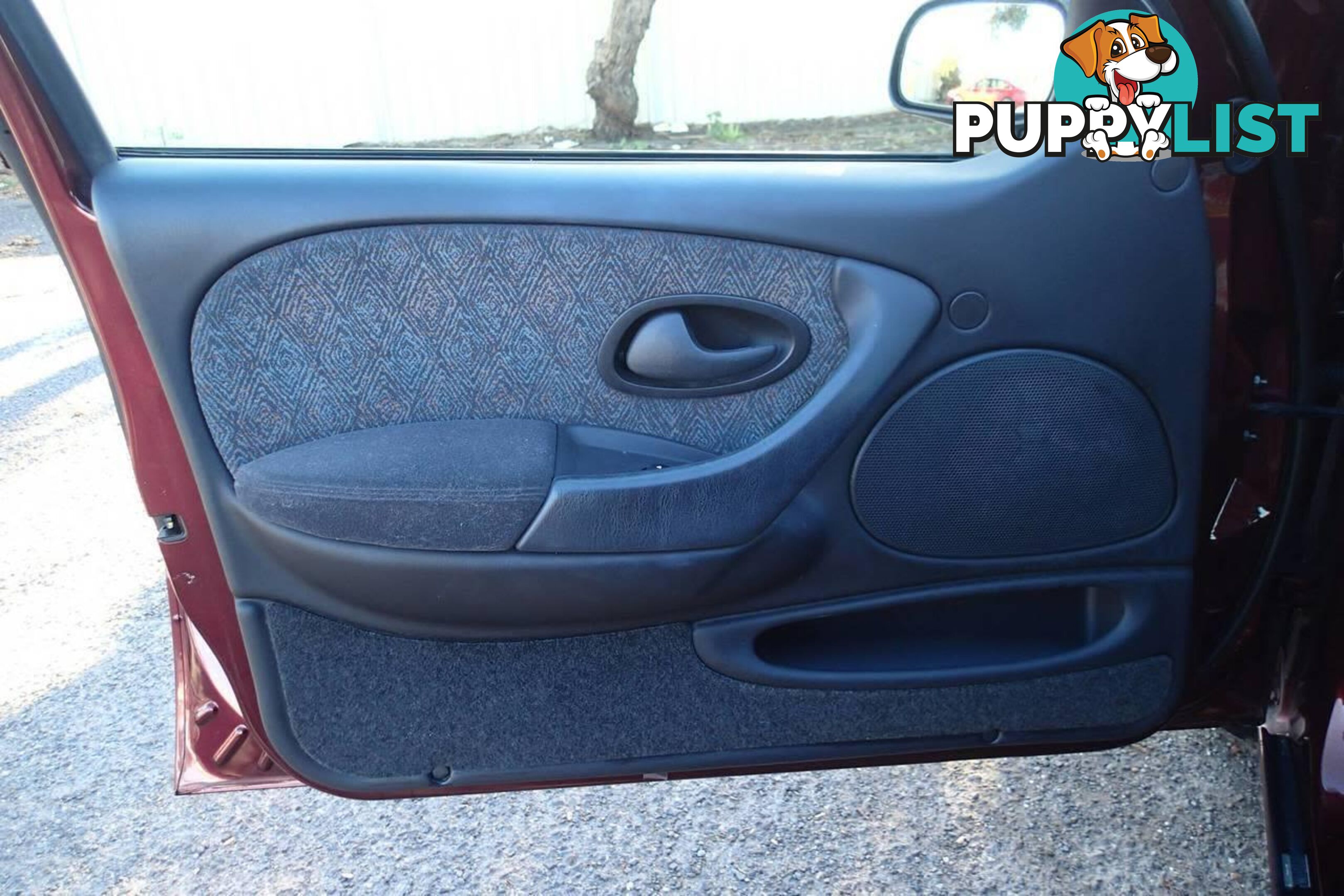 2001 FORD FAIRMONT  AUII SEDAN, 4 DOORS, 5 SEATS