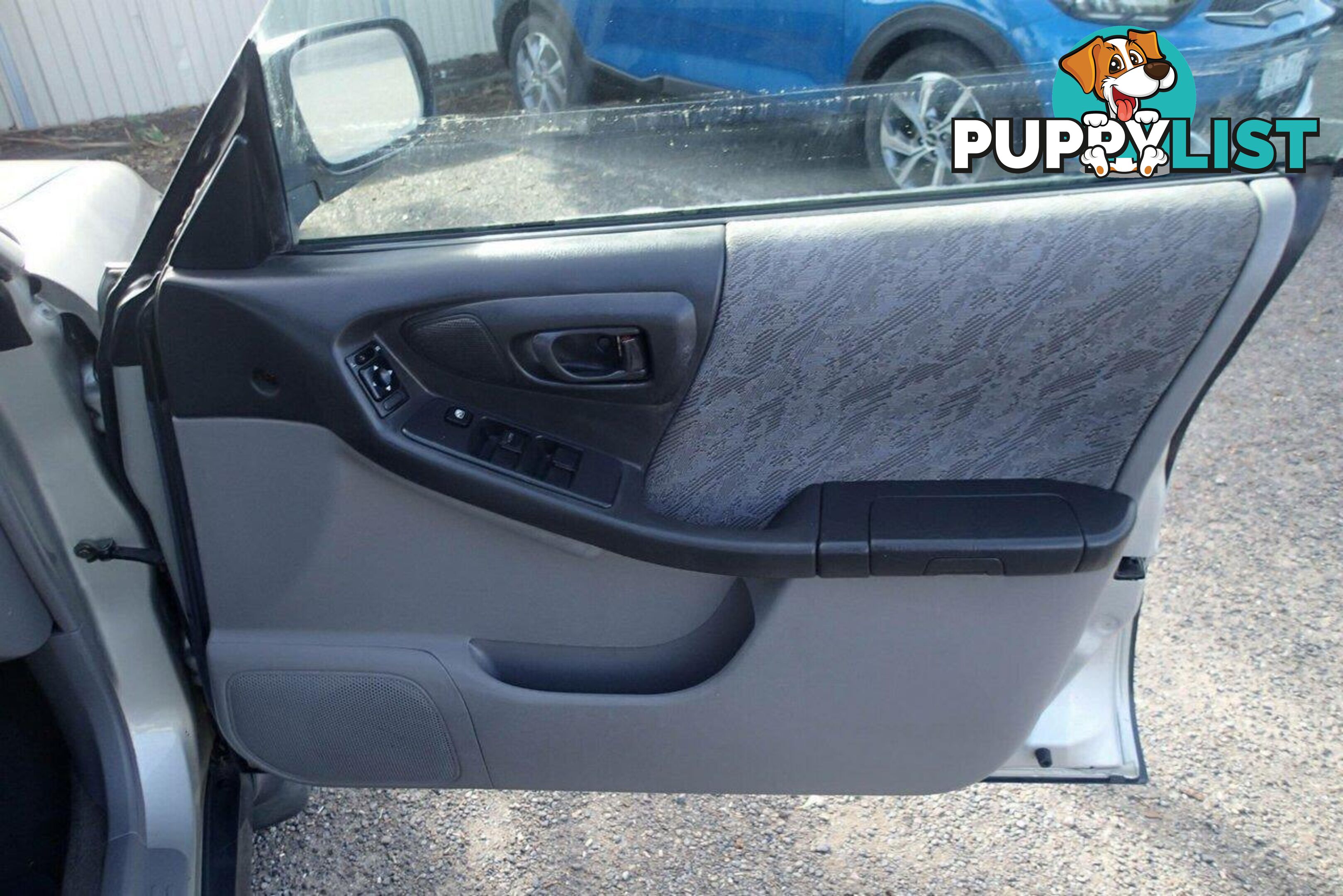 1999 SUBARU FORESTER GX  SUV, 4 DOORS, 5 SEATS