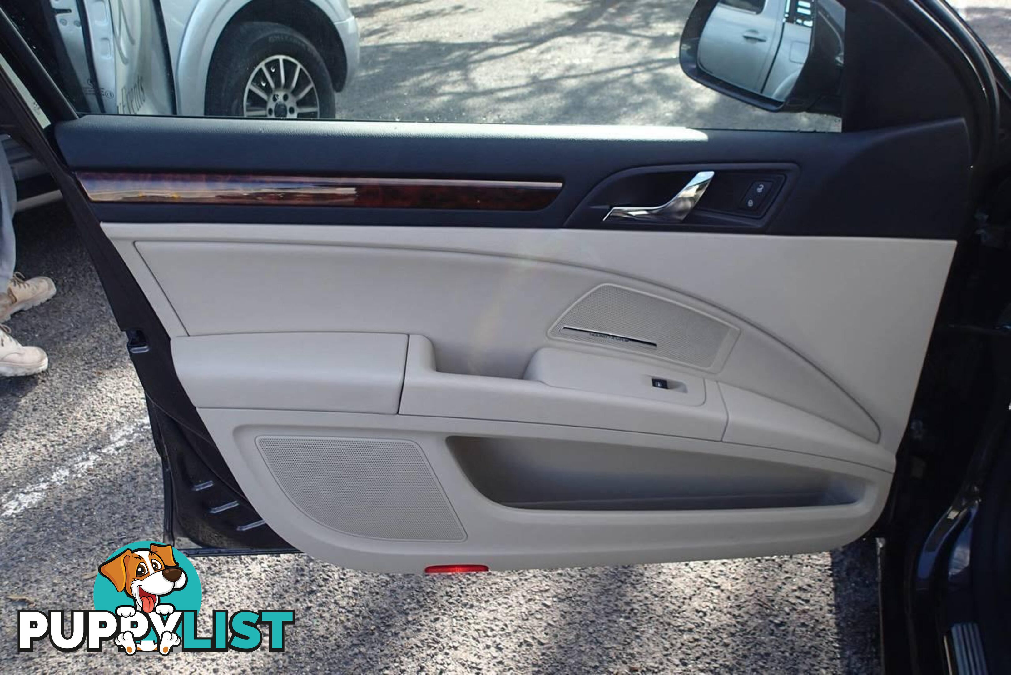 2011 SKODA SUPERB 125 TDI ELEGANCE 3T MY12 SEDAN, 4 DOORS, 5 SEATS