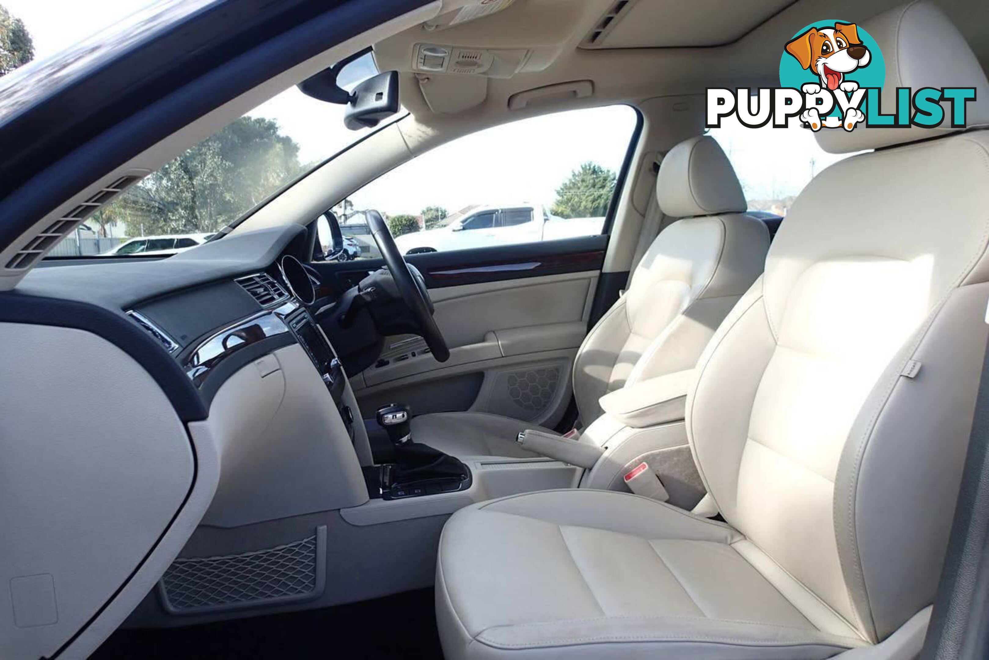 2011 SKODA SUPERB 125 TDI ELEGANCE 3T MY12 SEDAN, 4 DOORS, 5 SEATS