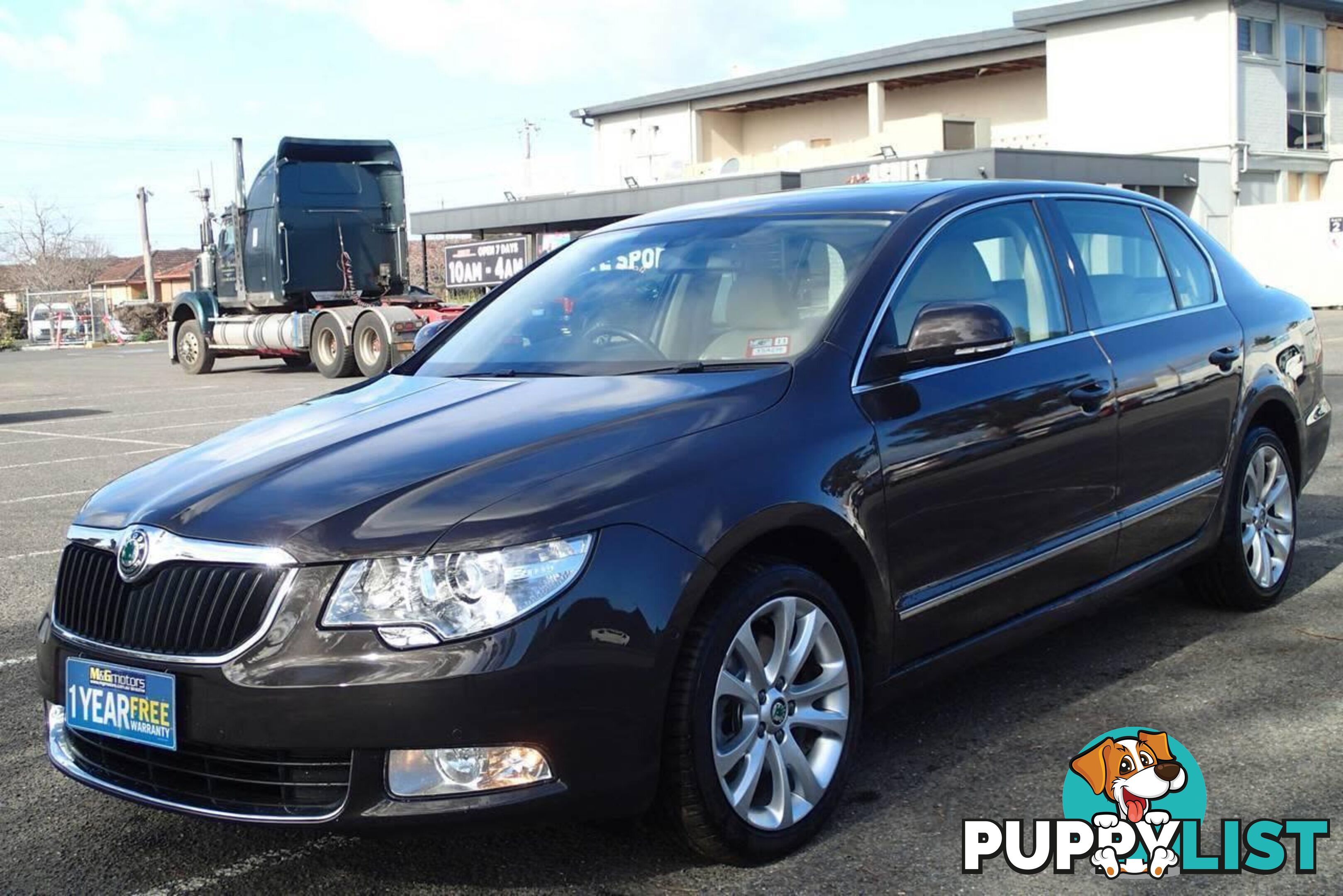 2011 SKODA SUPERB 125 TDI ELEGANCE 3T MY12 SEDAN, 4 DOORS, 5 SEATS