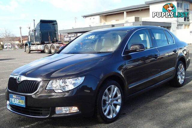 2011 SKODA SUPERB 125 TDI ELEGANCE 3T MY12 SEDAN, 4 DOORS, 5 SEATS