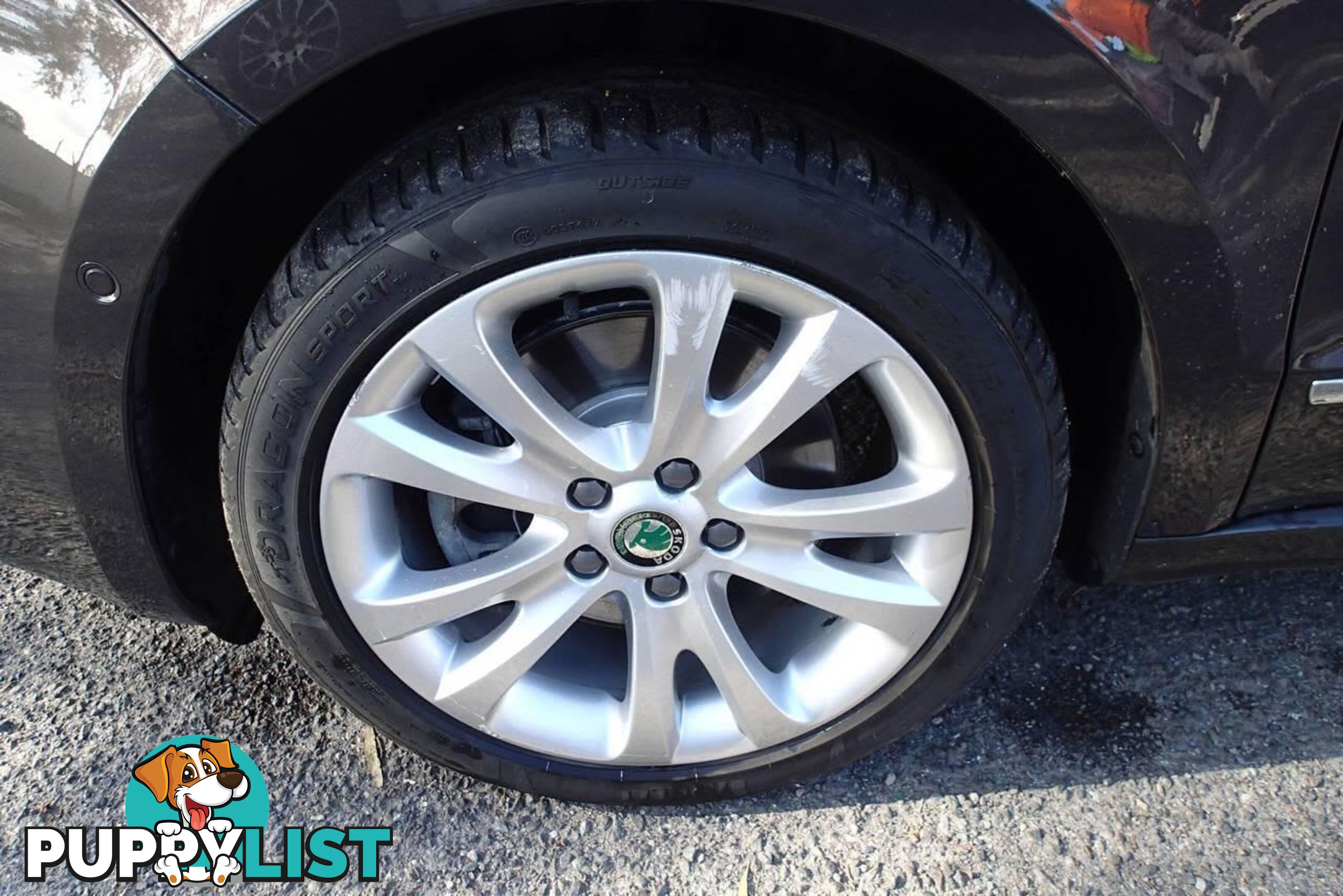 2011 SKODA SUPERB 125 TDI ELEGANCE 3T MY12 SEDAN, 4 DOORS, 5 SEATS