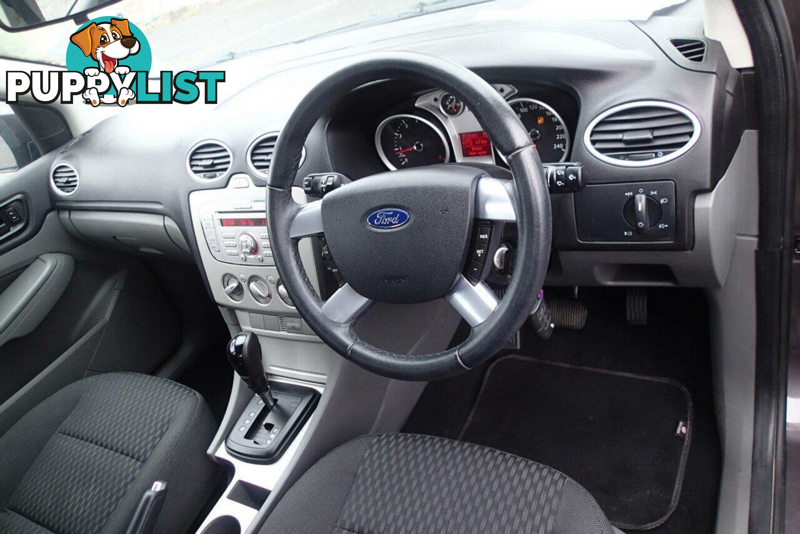 2009 FORD FOCUS LX LV SEDAN, 4 DOORS, 5 SEATS