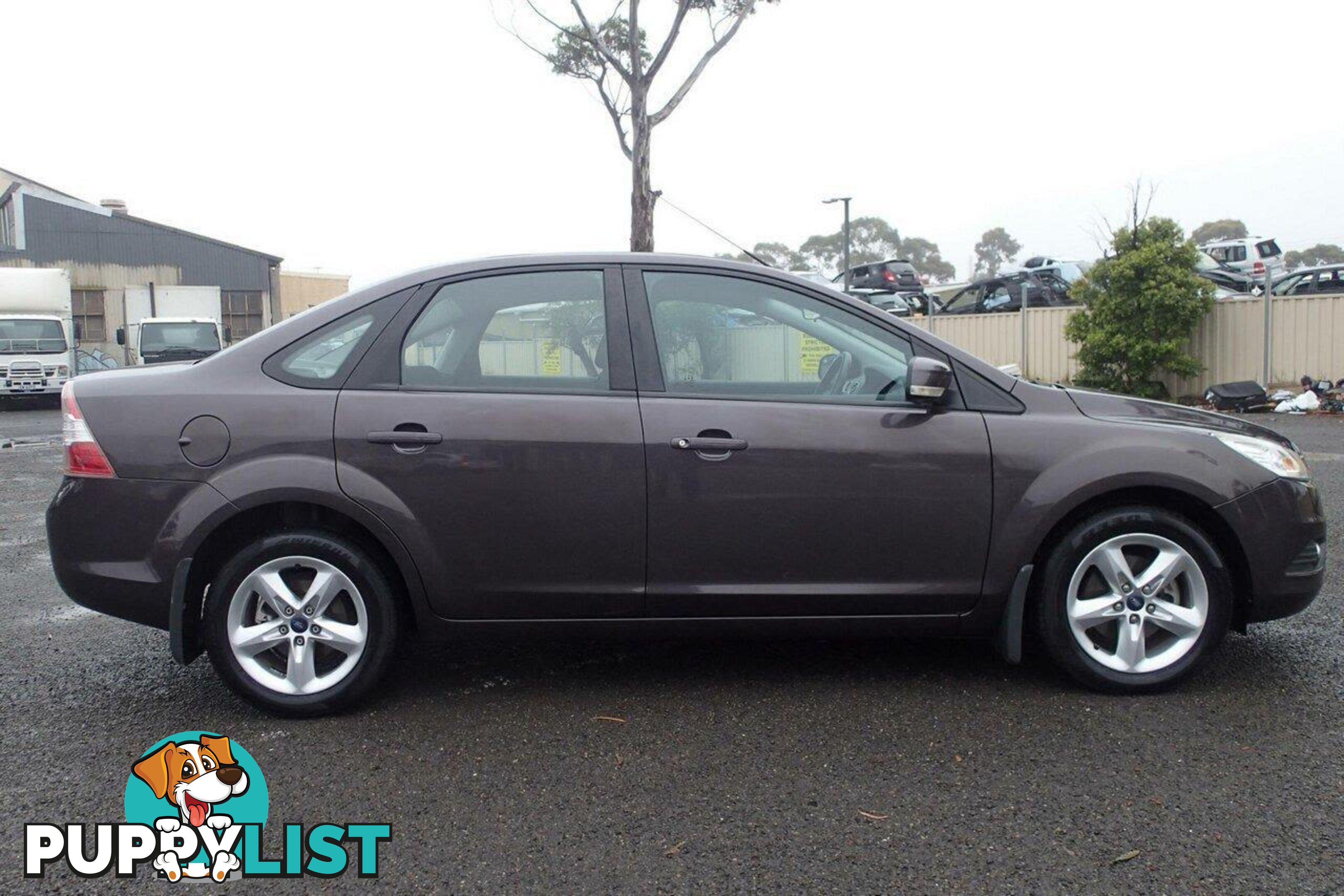 2009 FORD FOCUS LX LV SEDAN, 4 DOORS, 5 SEATS