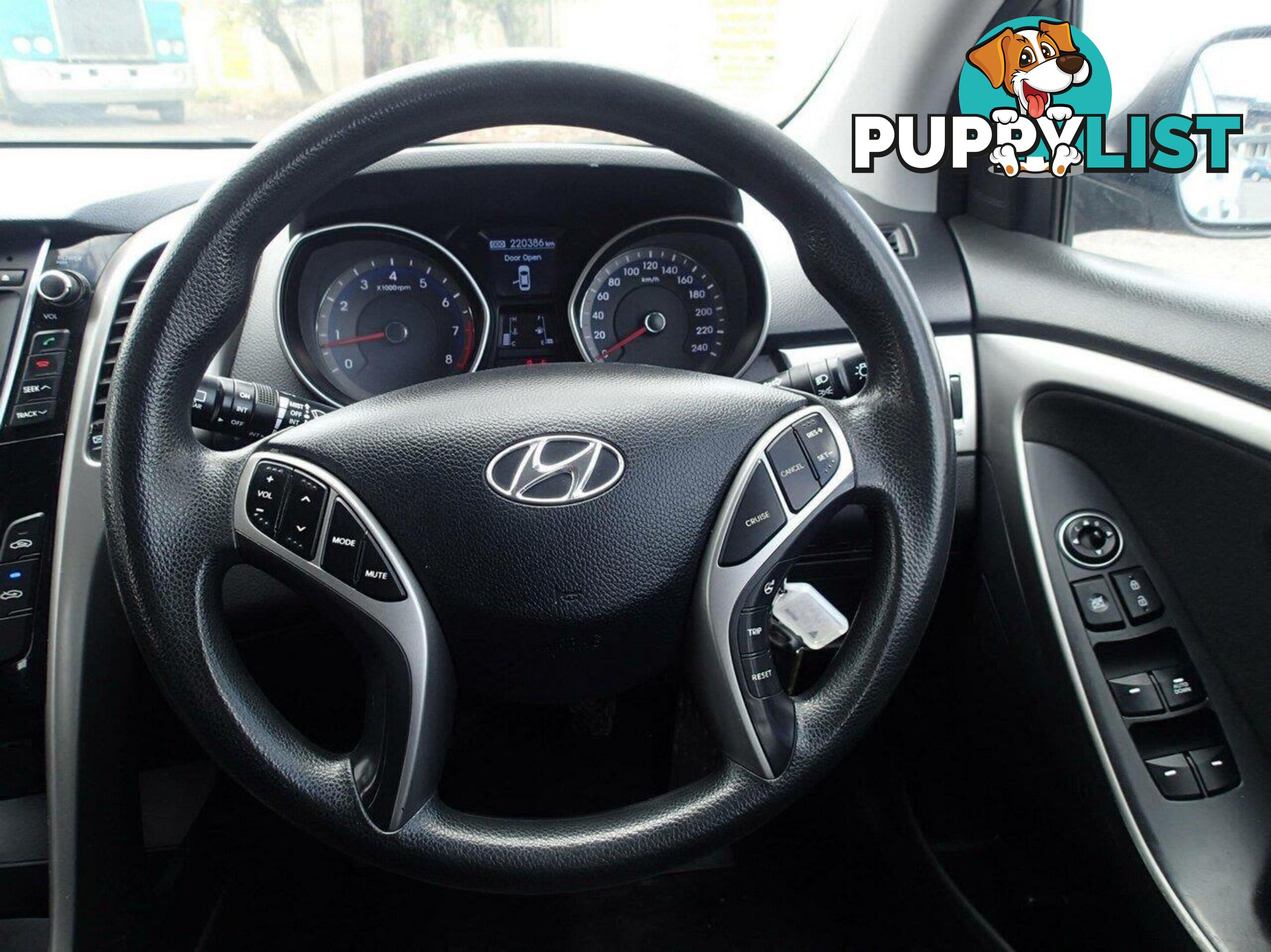 2012 HYUNDAI I30 ACTIVE GD HATCH, 5 DOORS, 5 SEATS