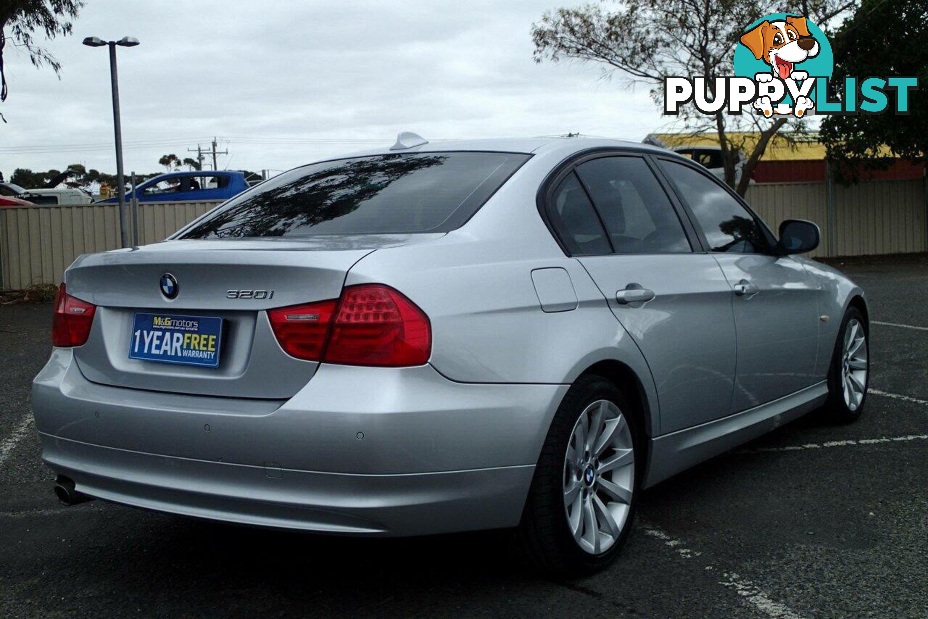 2010 BMW 320I EXECUTIVE E90 MY09 SEDAN, 4 DOORS, 5 SEATS