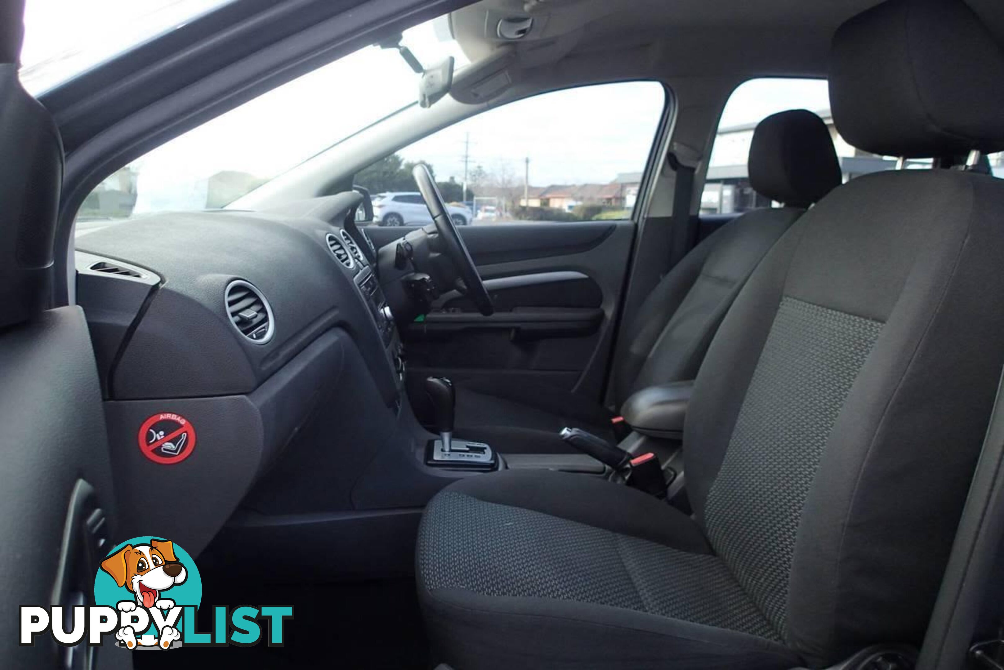 2005 FORD FOCUS ZETEC LS HATCH, 5 DOORS, 5 SEATS